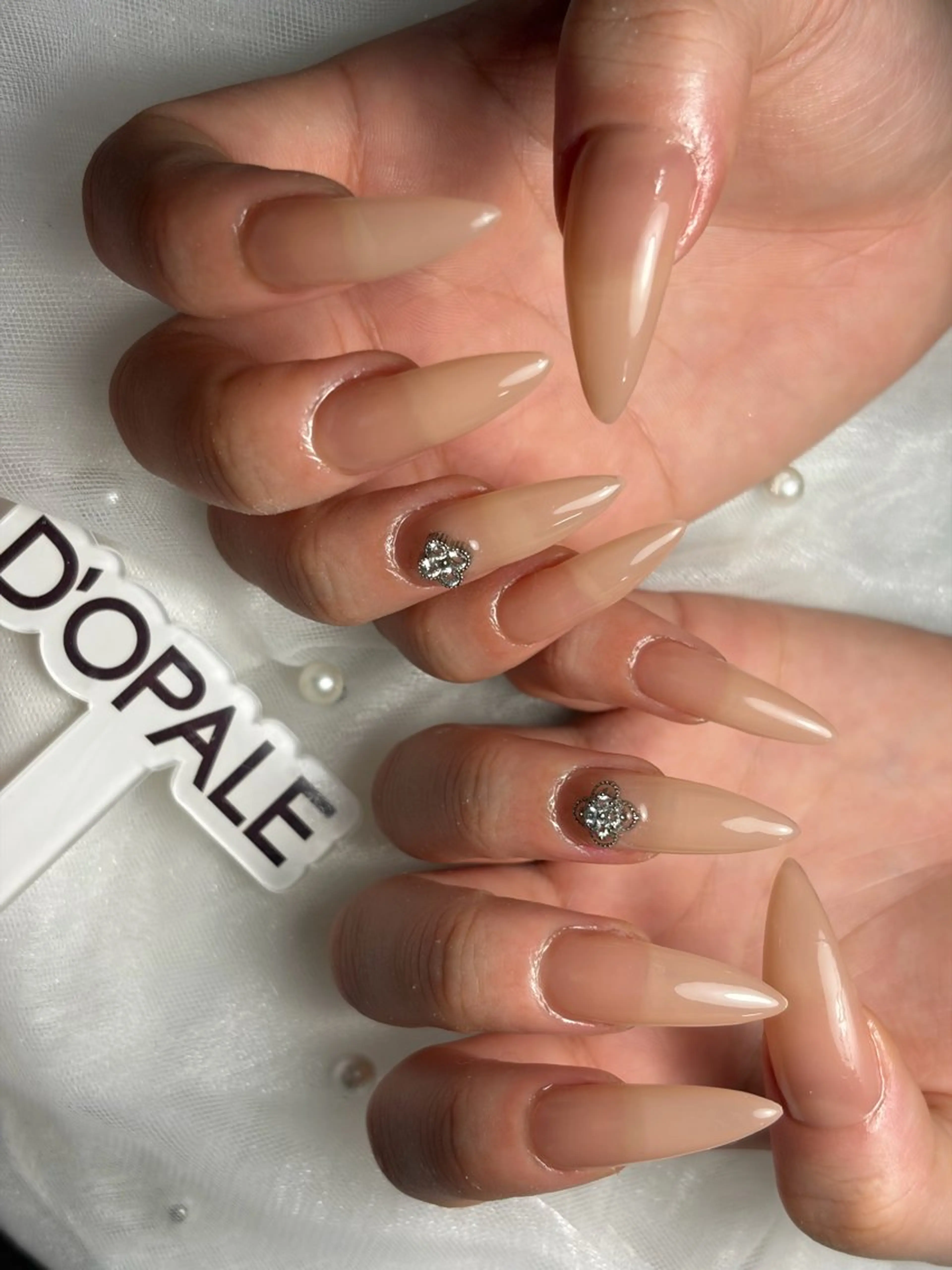 ワンカラー💅 チップ長さ出しワンカラーの写真