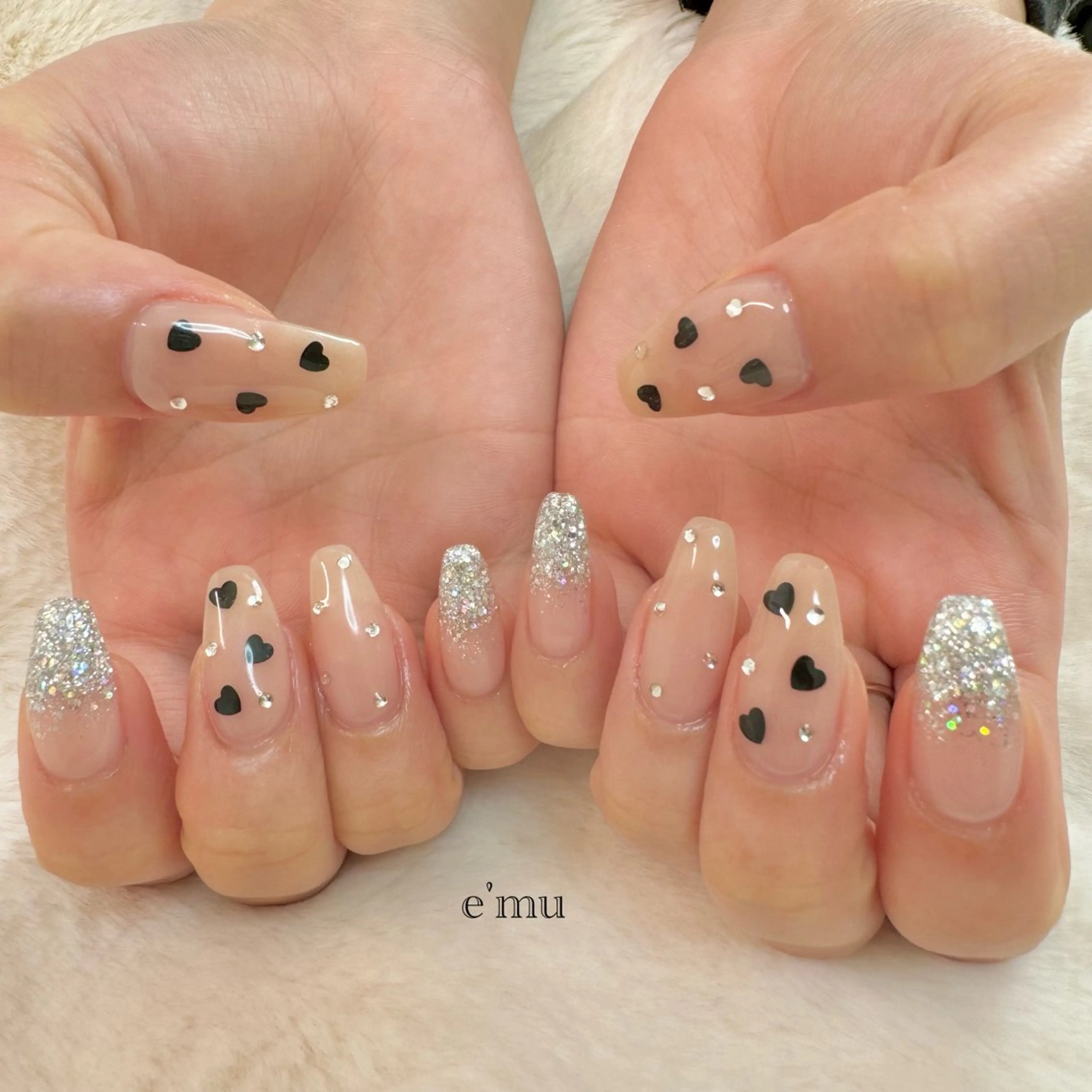 ネイル ハート ラメ(グリッター) ハンドネイル nail salon e'mu💐のネイルデザイン