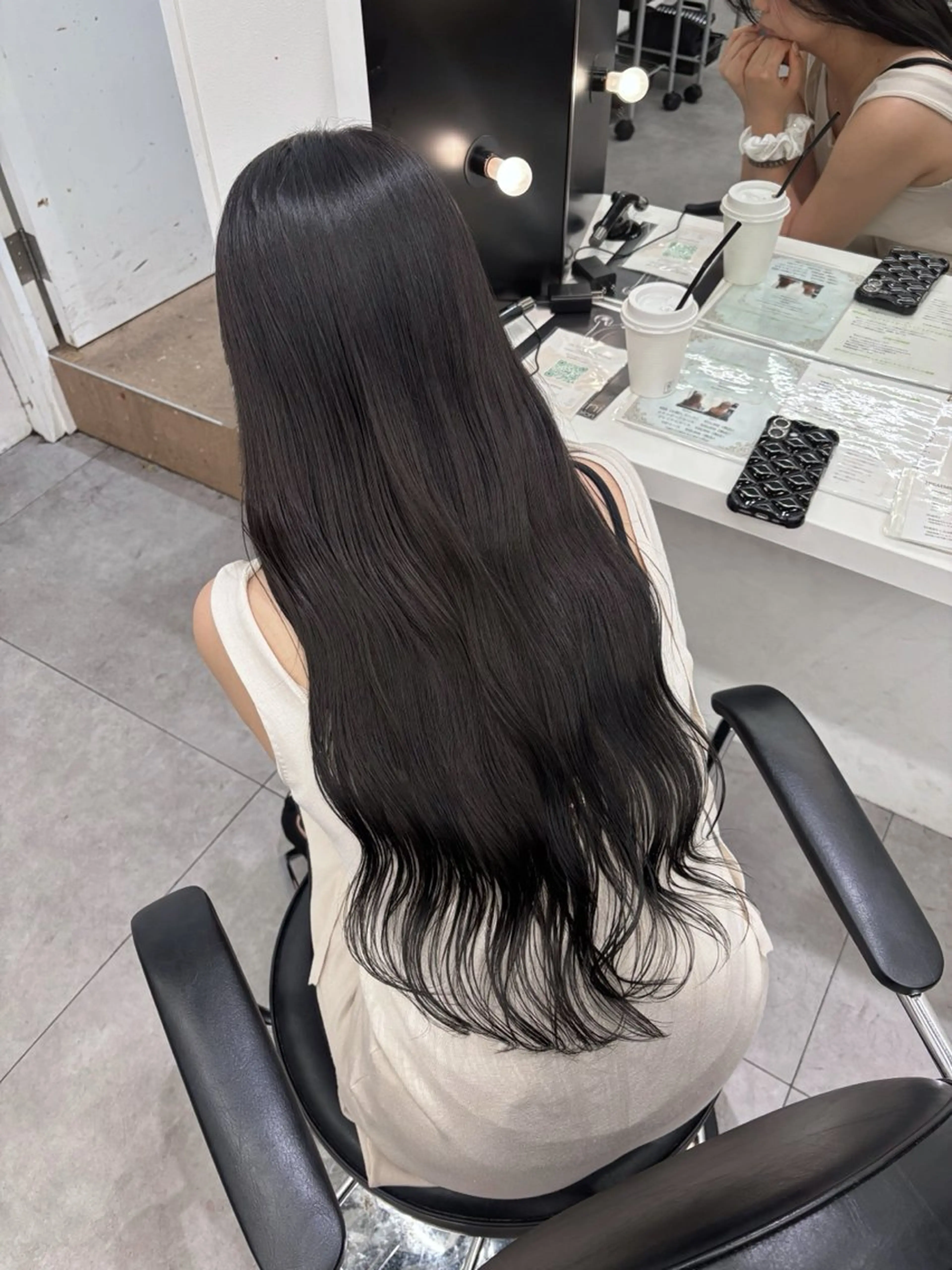ロング カラー カット ヘアカラー トリートメント グレージュ🐰透明感 カラー🫧akihoのヘアスタイル