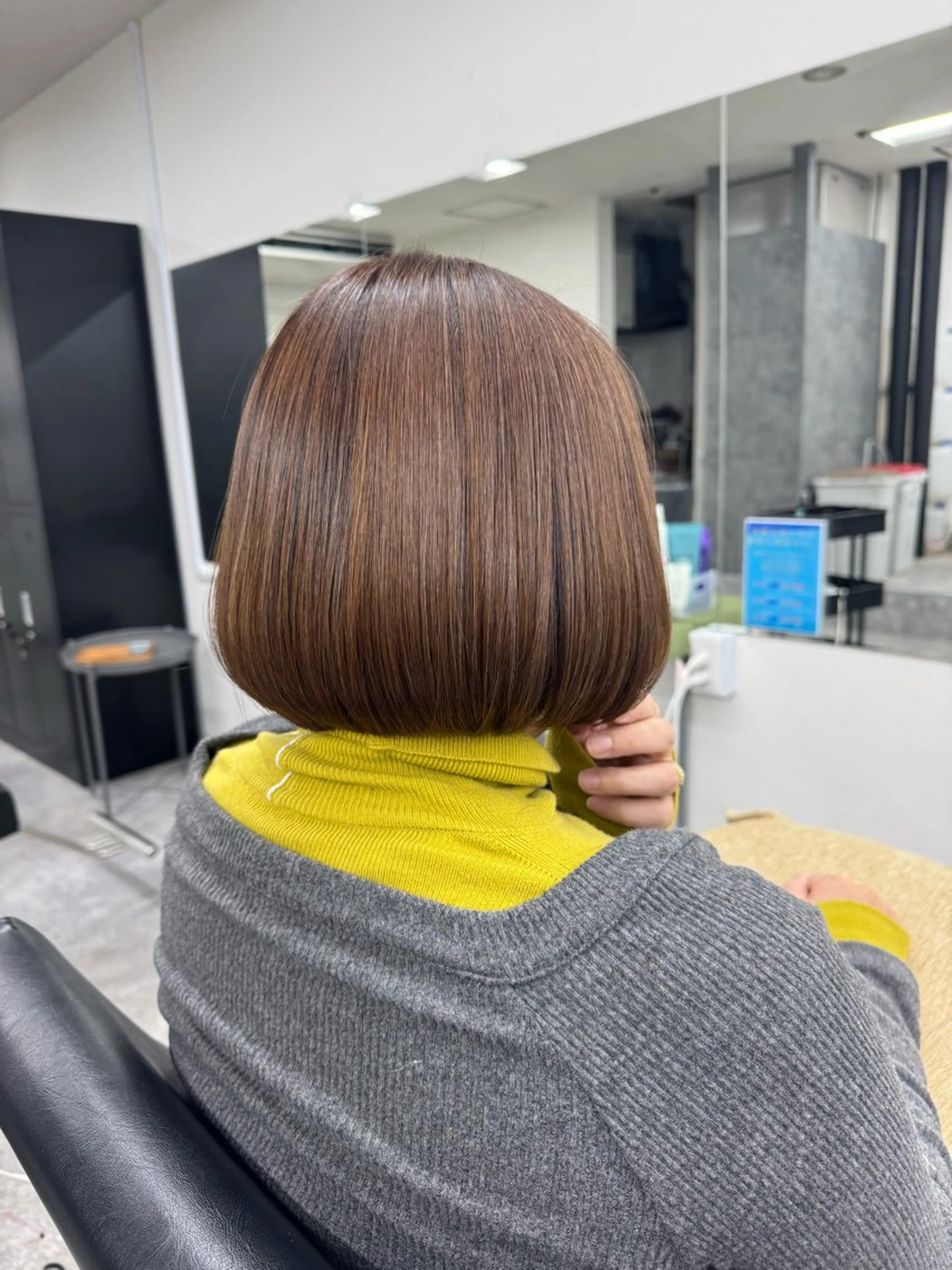 ミディアム ボブ 髪質改善 トリートメント 酸熱トリートメント 髪質改善メニュー 長井 美佐子のヘアスタイル