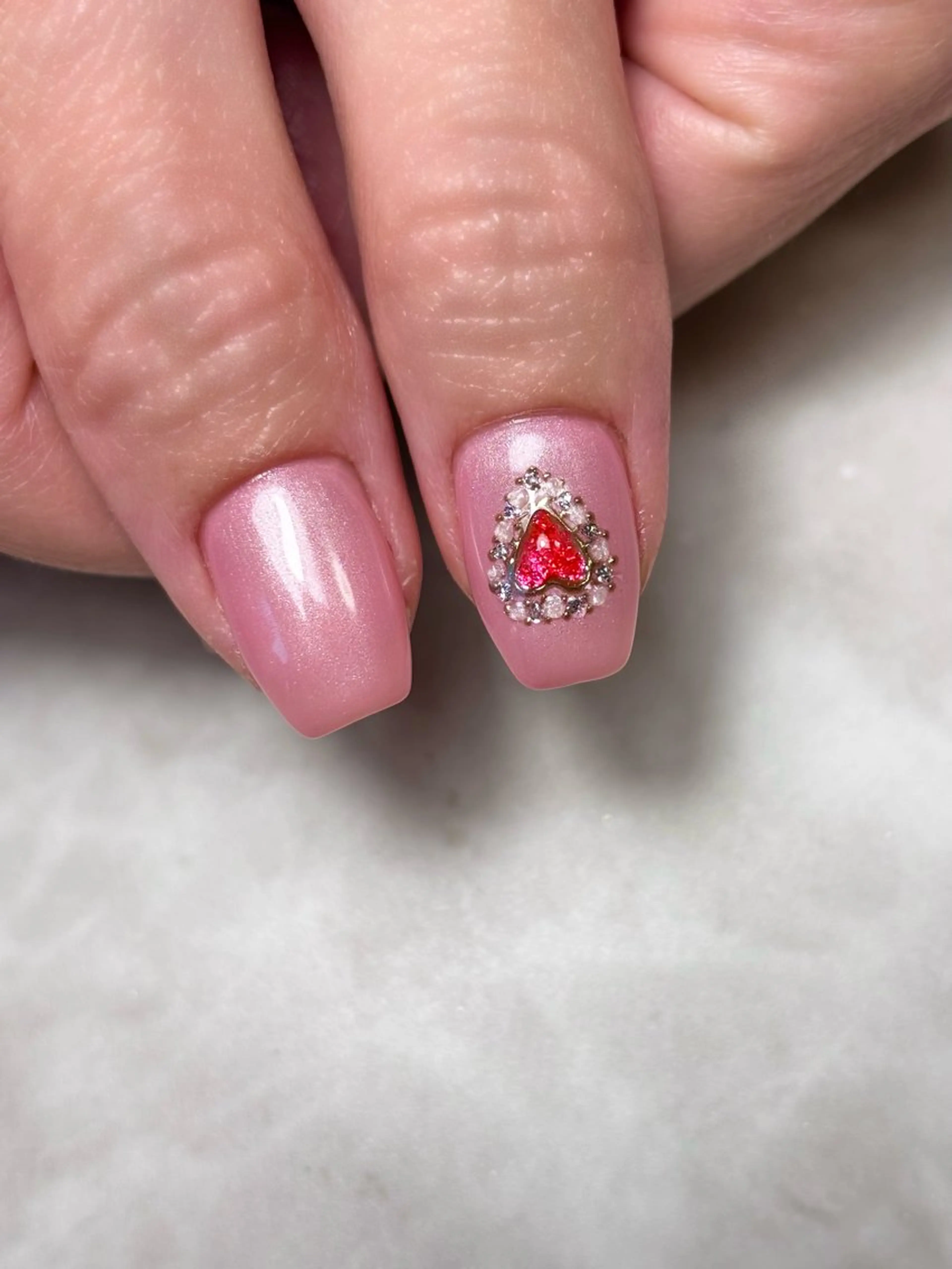ネイル ハート Nailsalon E's cafeのネイルデザイン