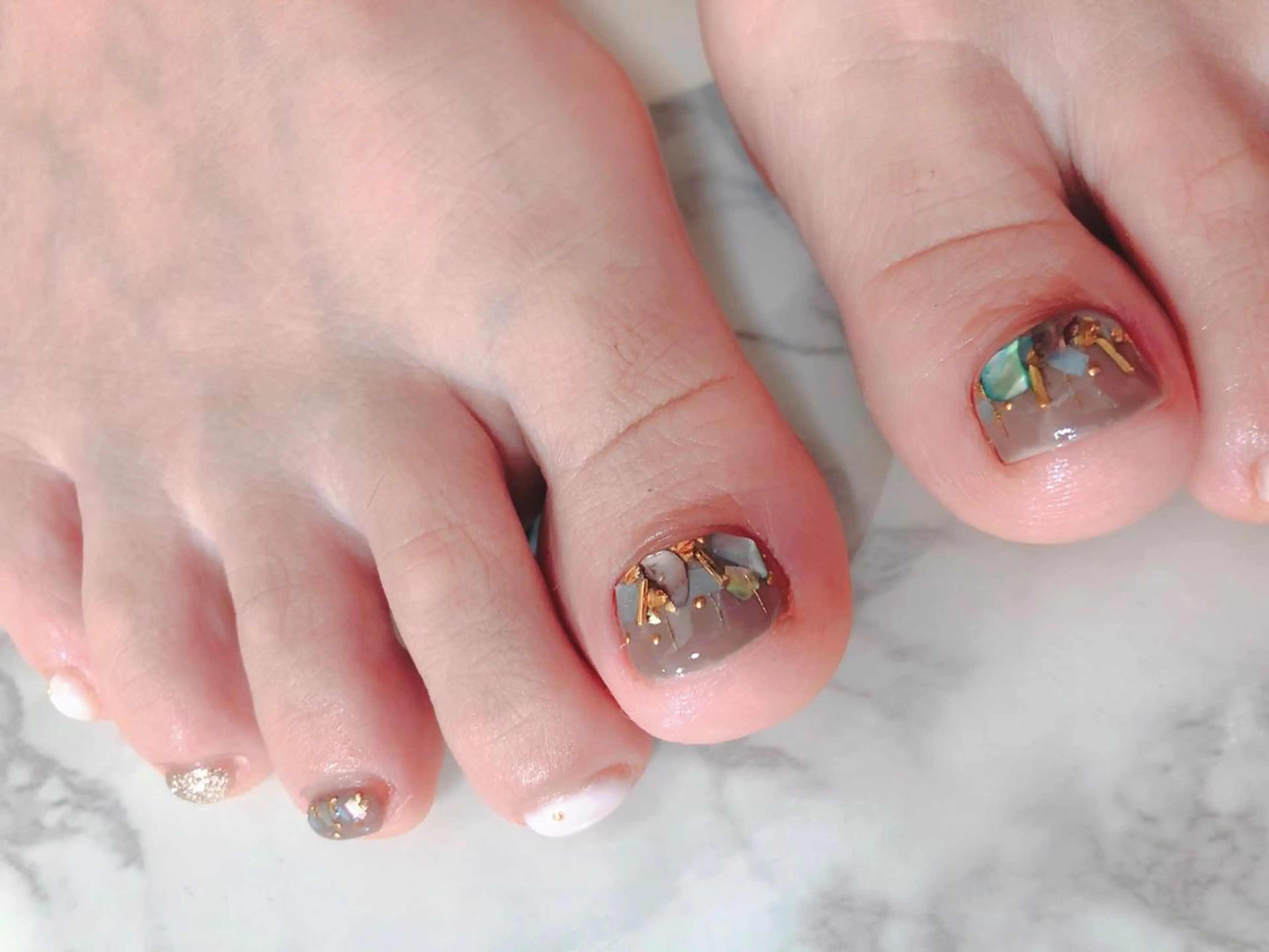 ネイル フットネイル Regaro i.sのネイルデザイン