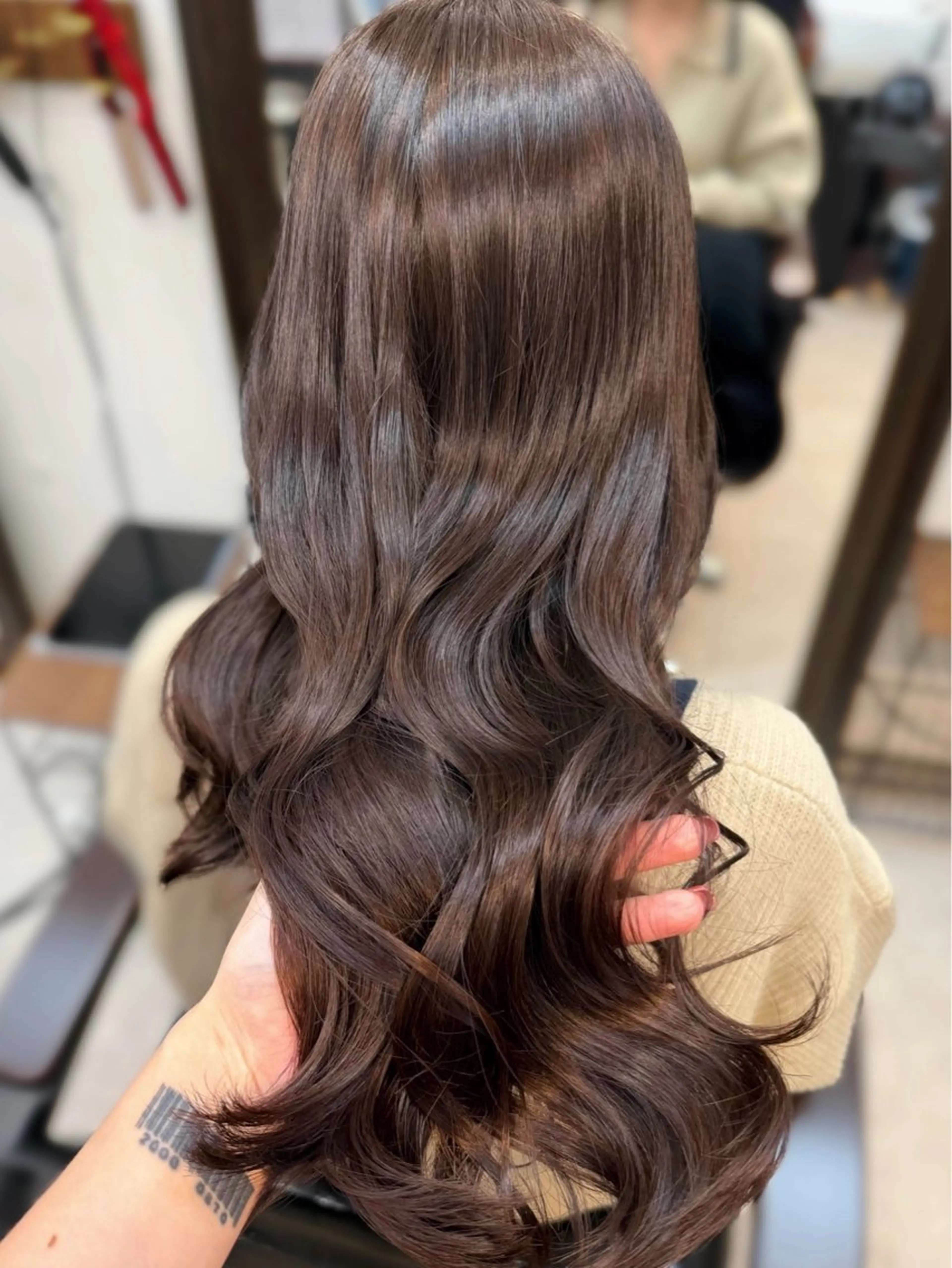 ロング カラー カット ヘアカラー トリートメント たぴ。ぱつっとボブ/ つや髪🍒髪質改善のヘアスタイル