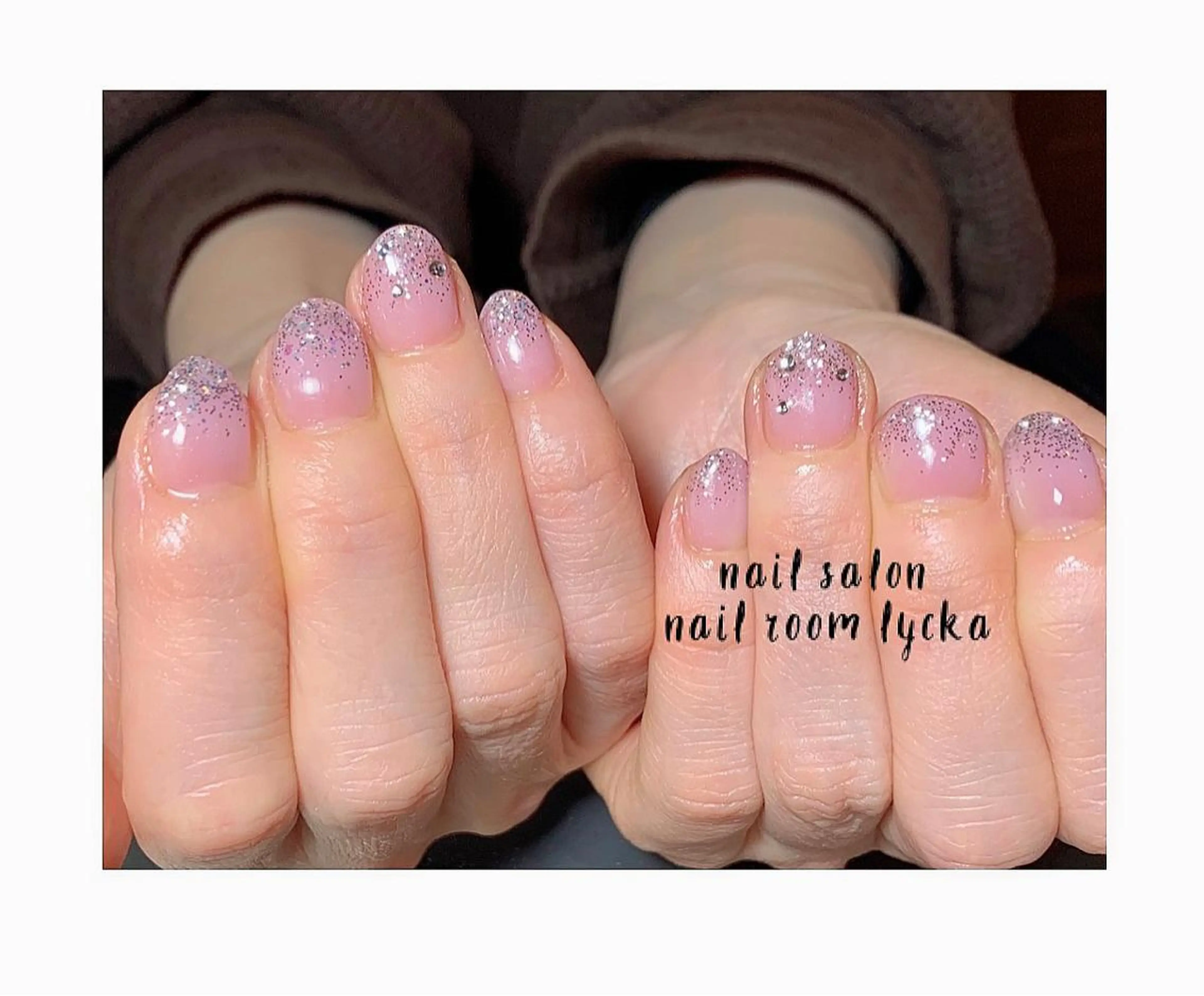 ネイル ジェルネイル ニュアンスネイル パラジェル 春ネイル 夏ネイル ﾈｲﾙﾙｰﾑﾘｯｶ 𝐦𝐚𝐲𝐮のネイルデザイン