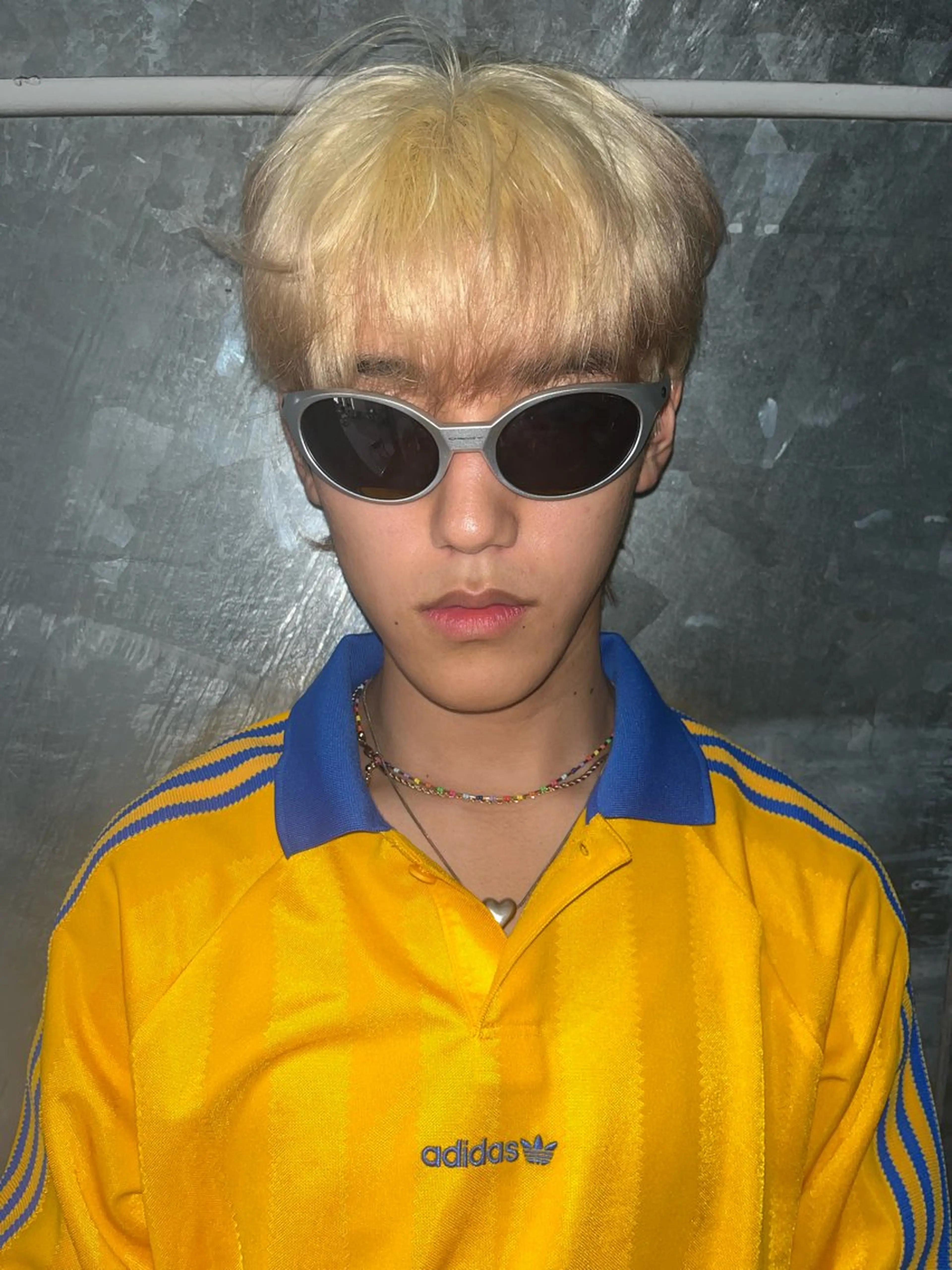 カラー ヘアアレンジ メンズ ヘアカラー 原宿・デザインカラー YUI🤍ྀིのヘアスタイル