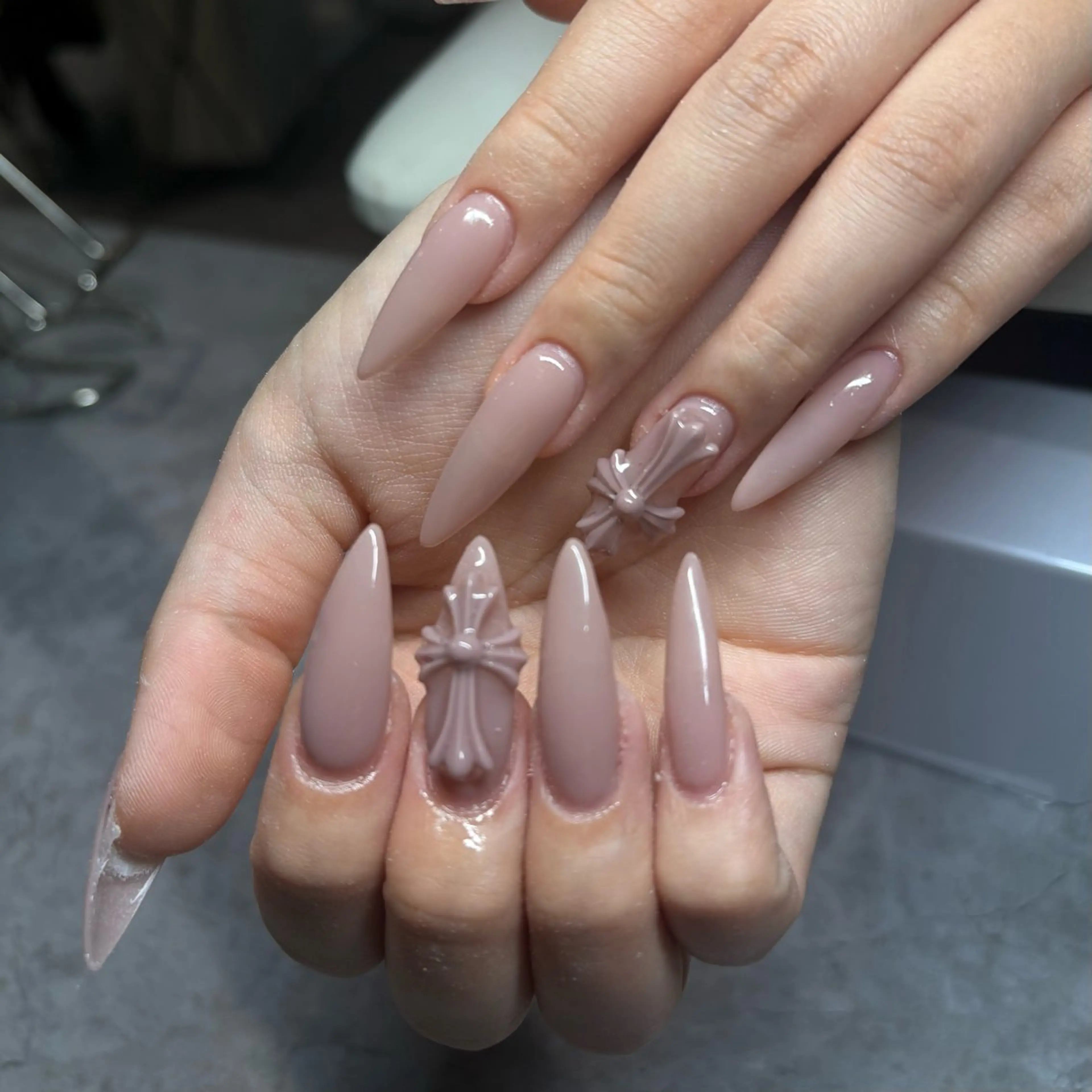 ネイル ハンドネイル IROHA NAIL 長谷川唯惺のネイルデザイン