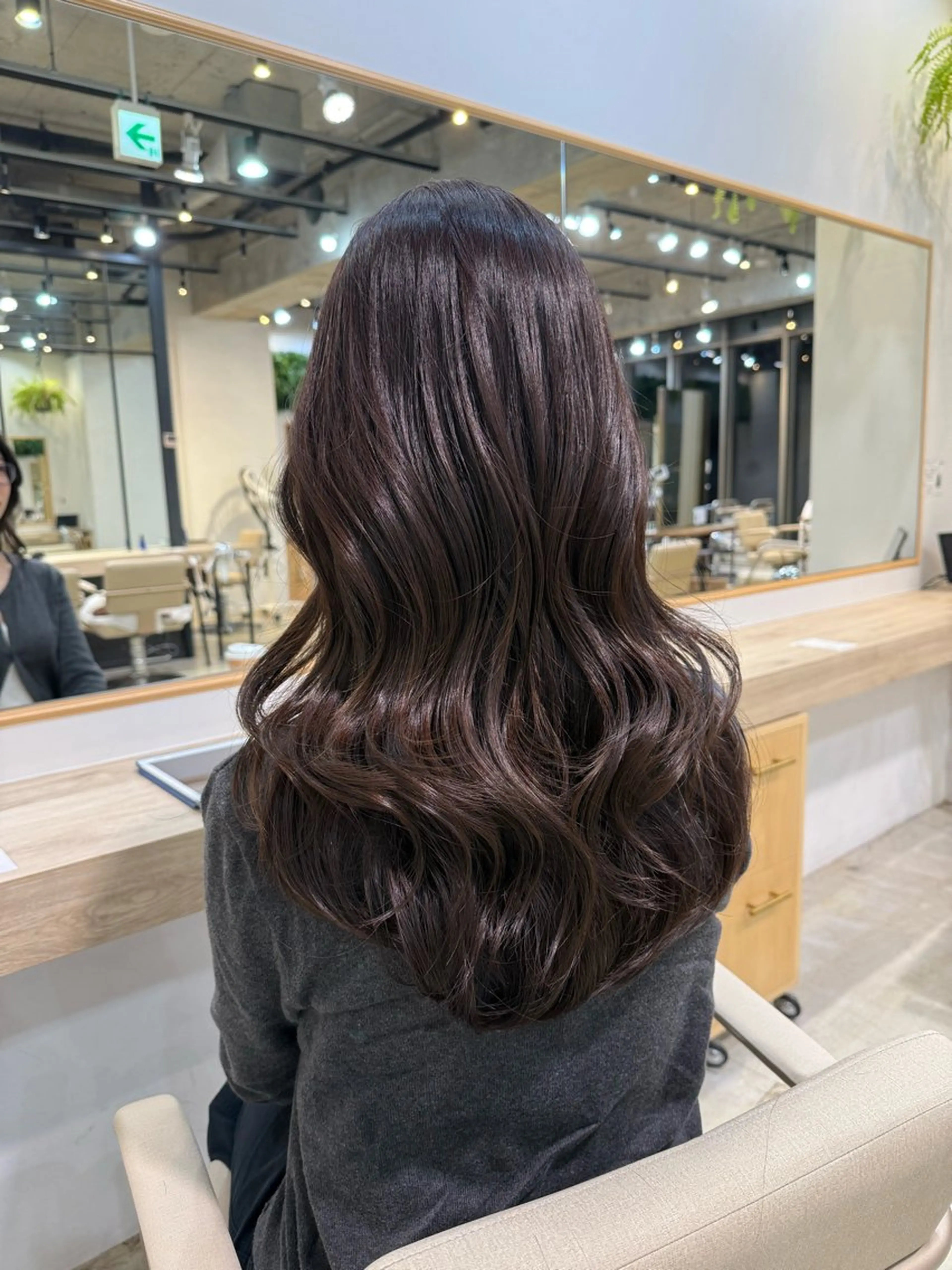 ロング カット トリートメント 𝐑𝐮𝐧𝐚 🩵のヘアスタイル