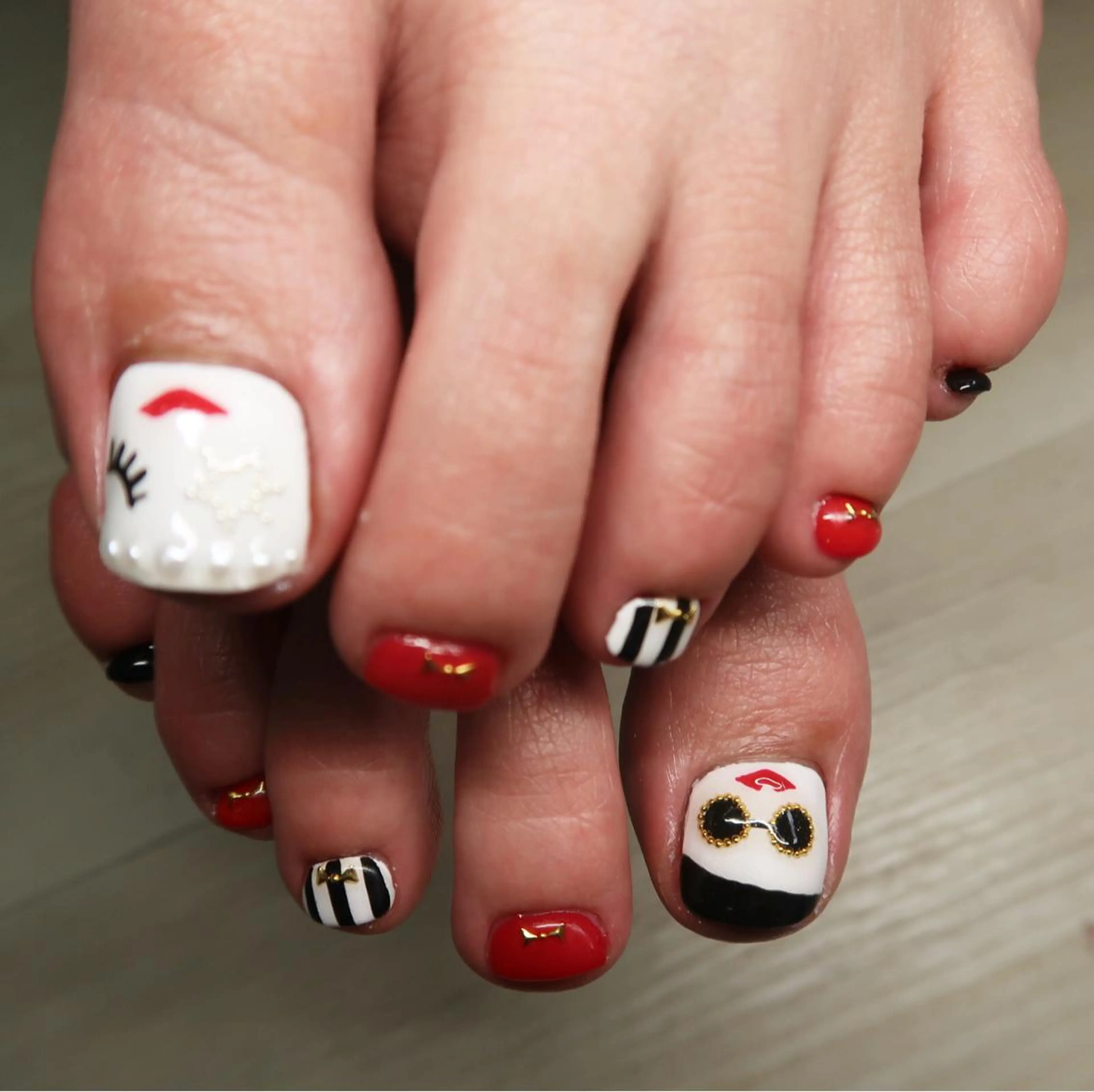 ネイル フットネイル Fielia momoのネイルデザイン