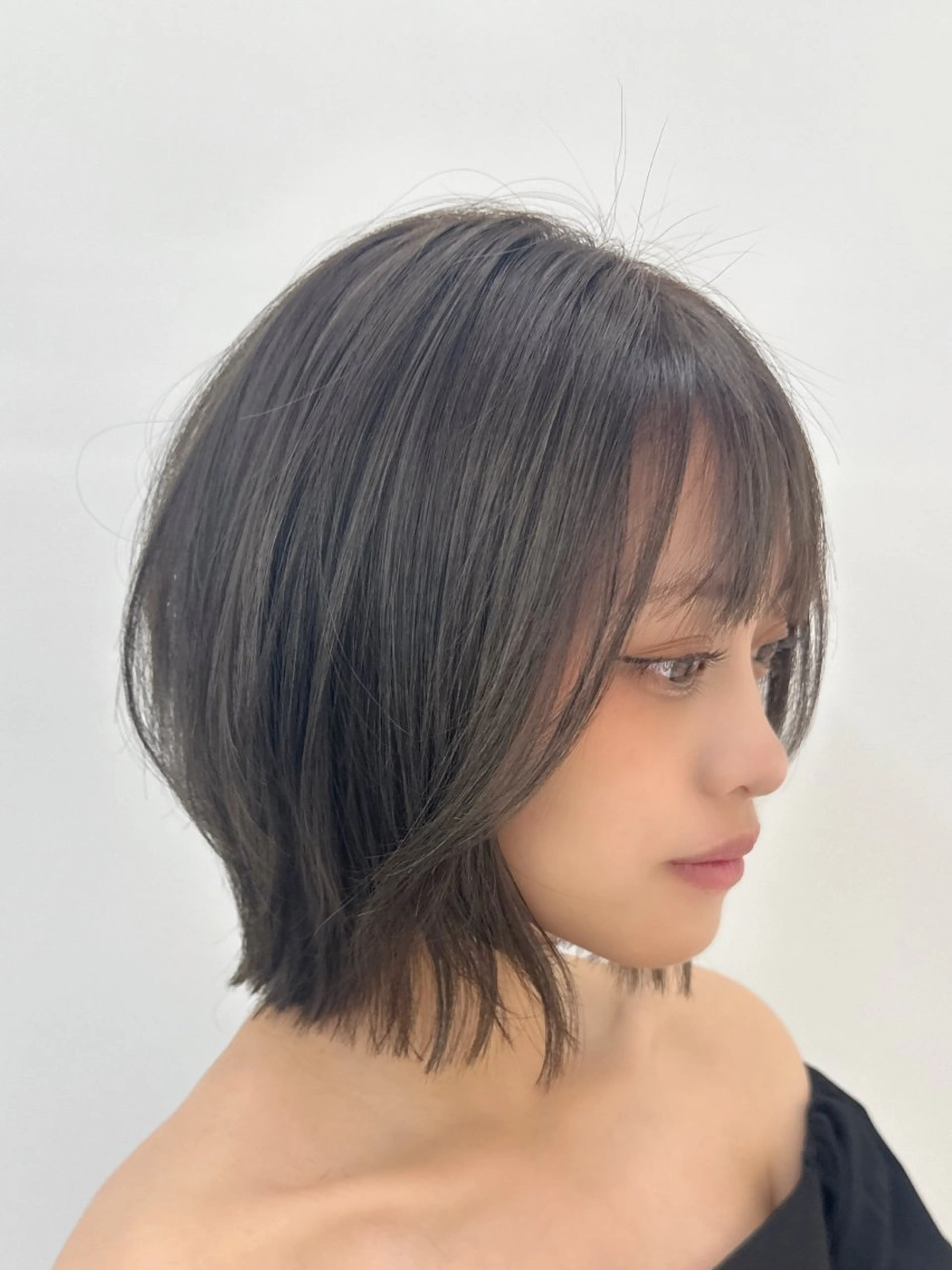 ミディアム 高橋 沙央のヘアスタイル