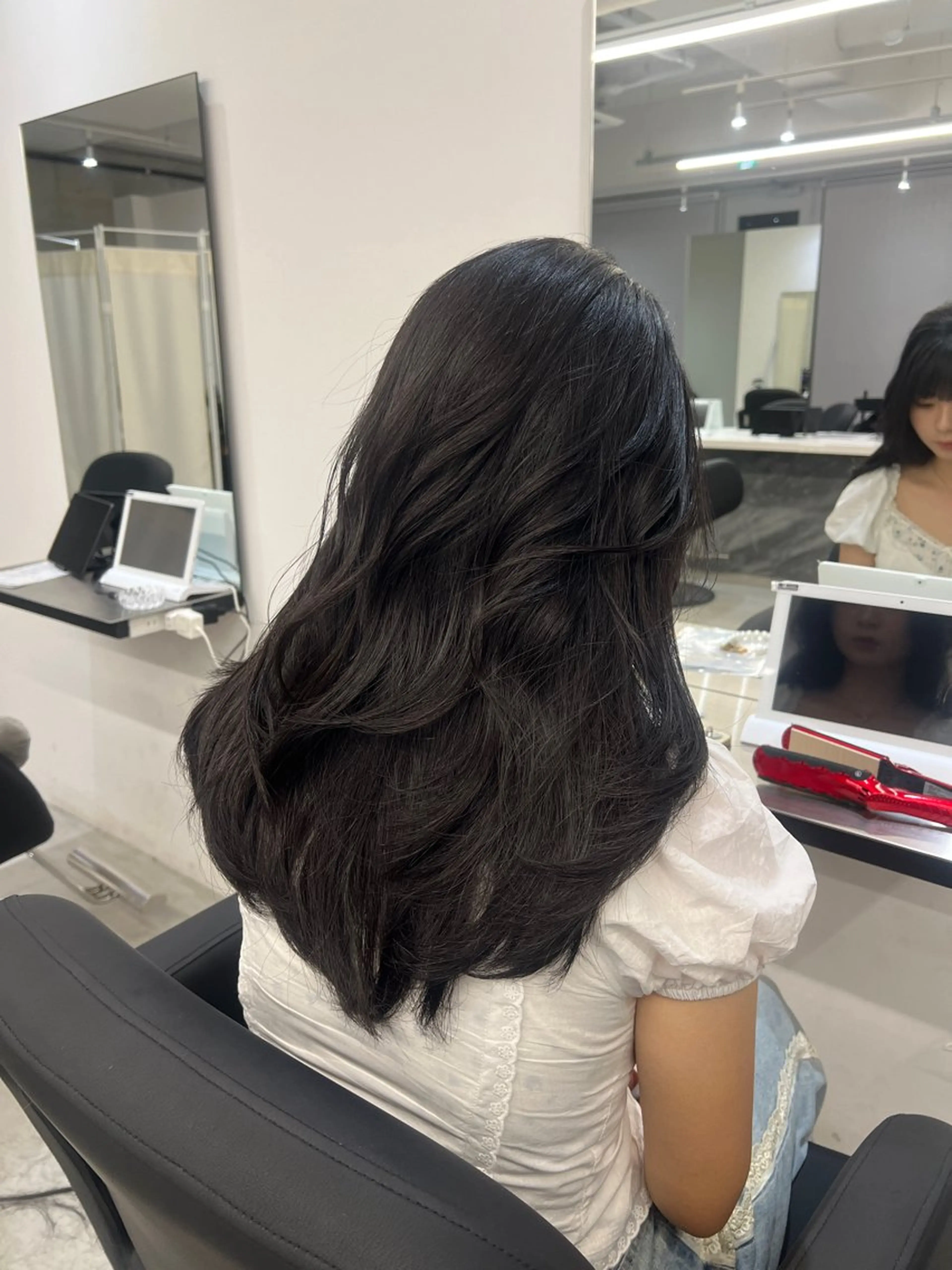 ロング カラー レイヤーカット 頓所 大昂のヘアスタイル