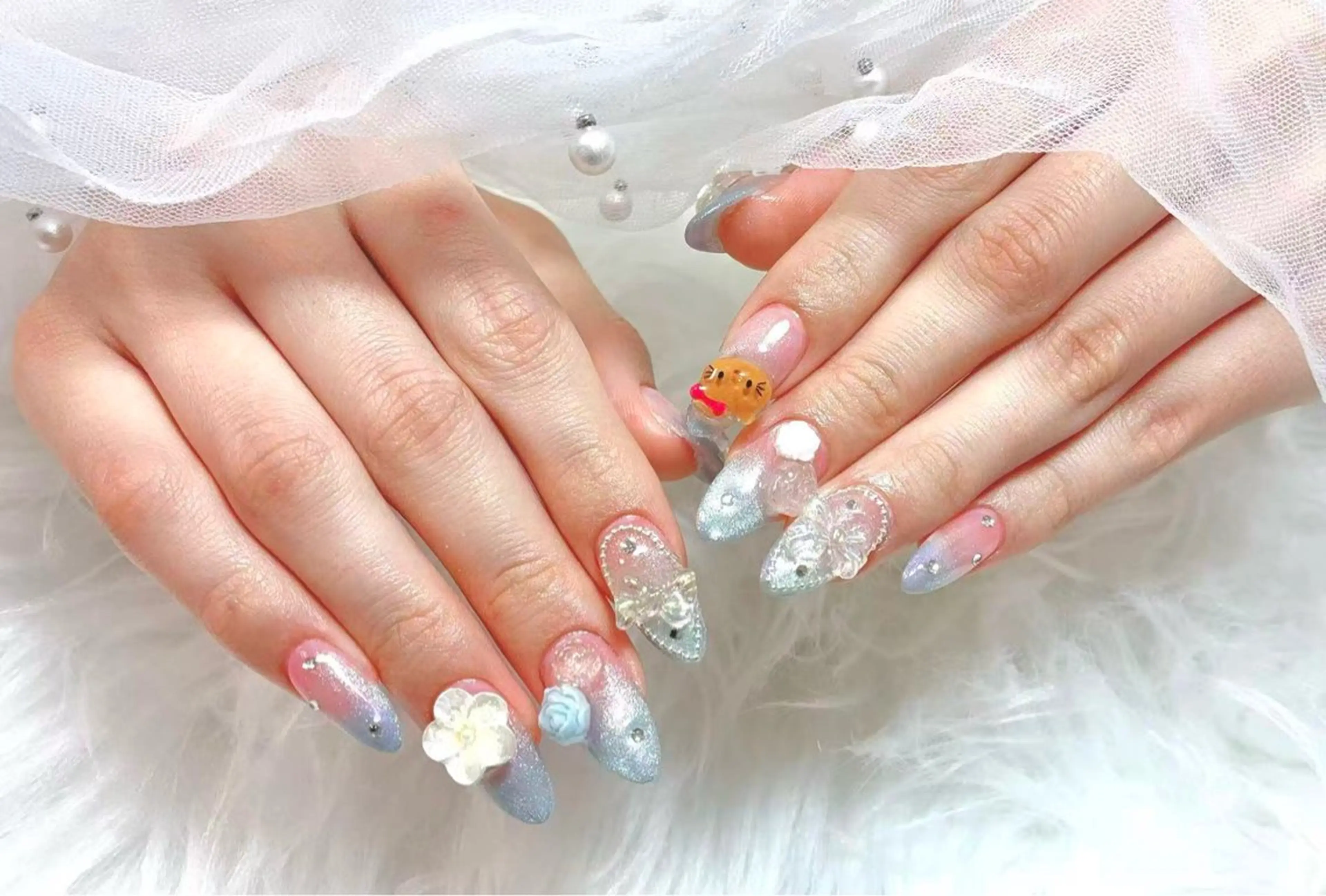 ネイル アニマル柄 チークネイル 成人式 フラッシュネイル フットネイル ハンドネイル B·U Nail大宮 長さだし専門店のネイルデザイン