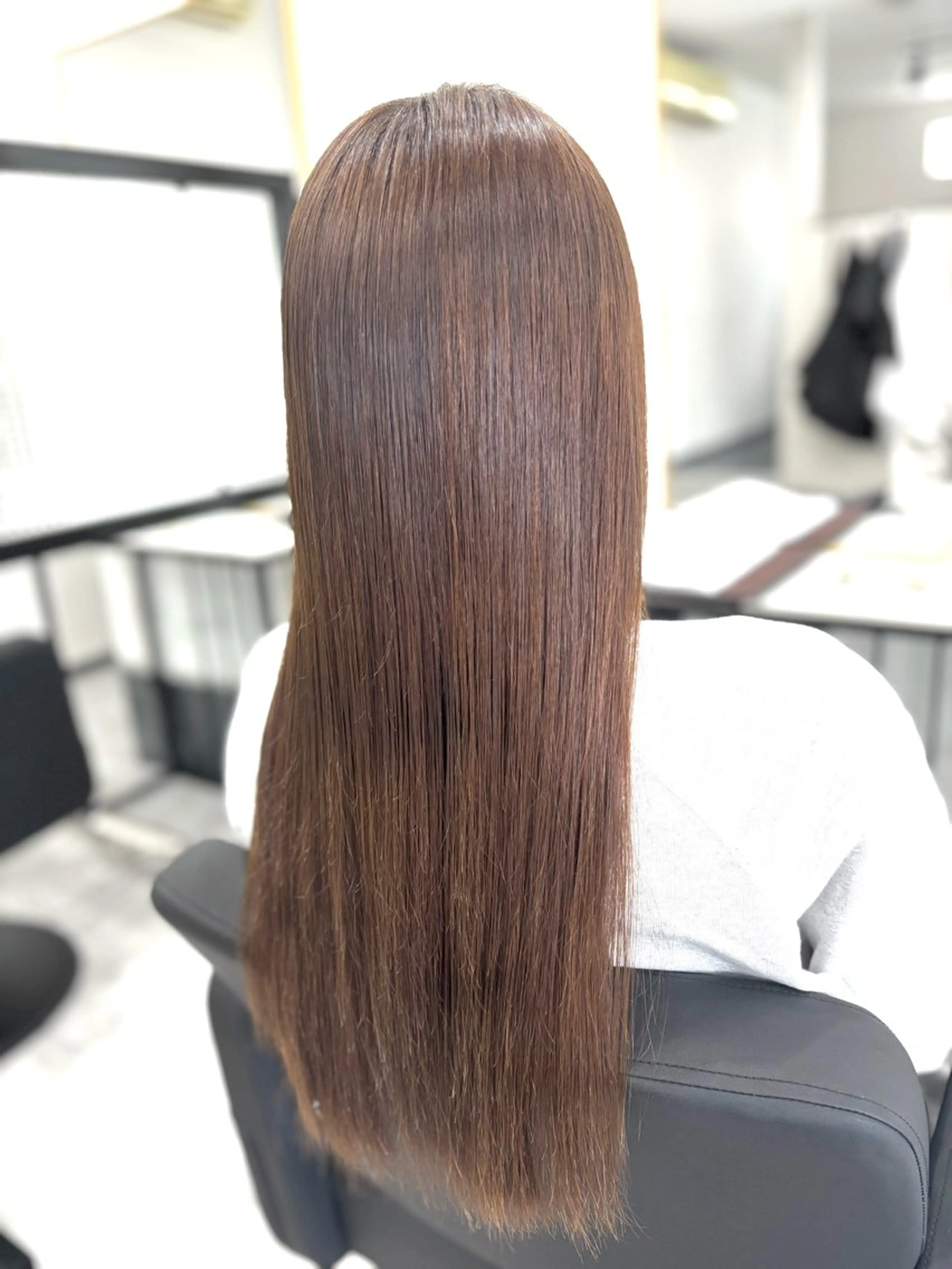 ロング ハイライト 髪質改善 レイヤーカット 縮毛矯正 酸性ストレート 縮毛矯正 SUGAMI白髪ぼかしと髪質改善の専門店所属・SUGAMI ✴︎ Hikariのヘアスタイル