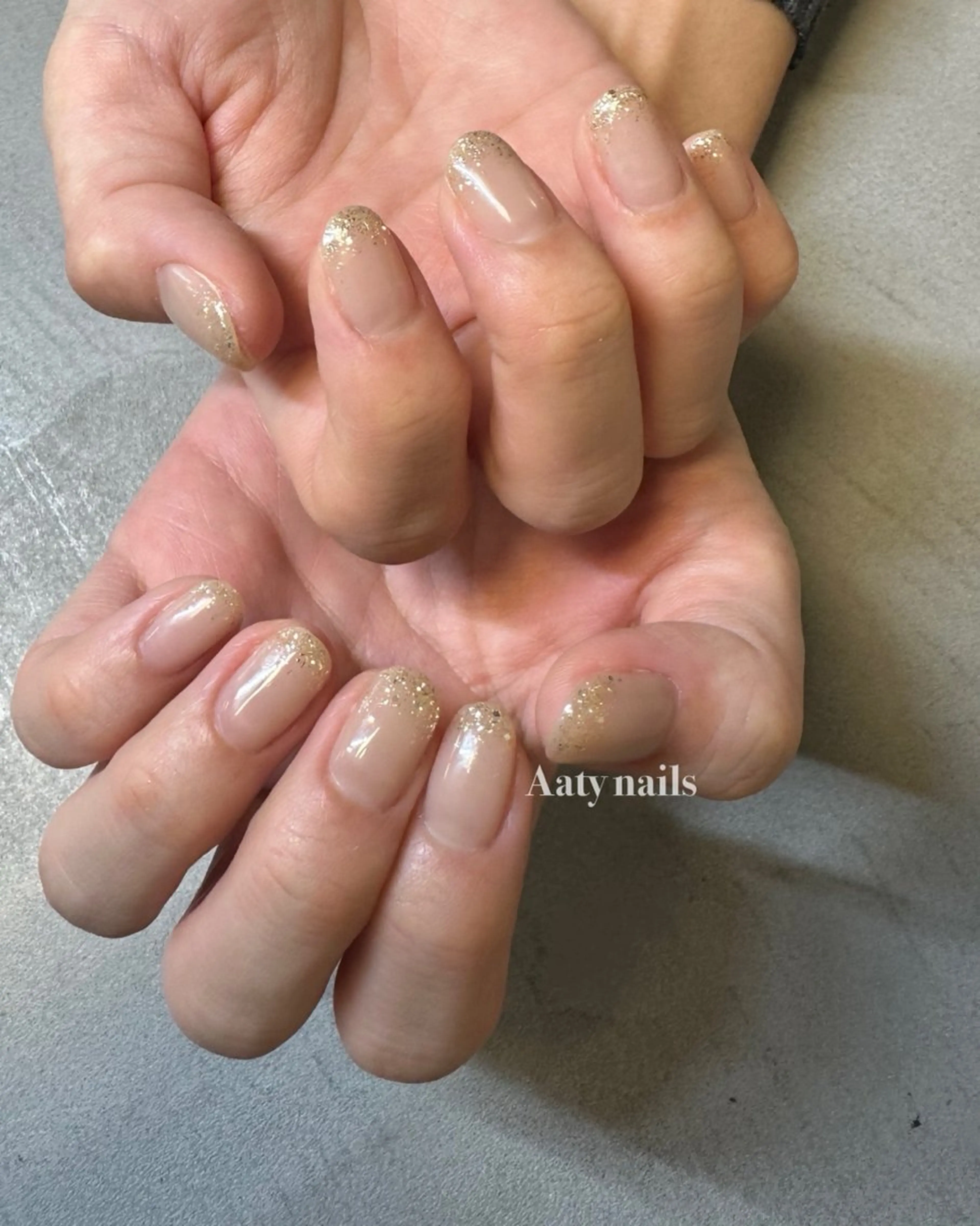 ネイル グラデーション Aaty nails所属・アーティネイルズ staffのネイルデザイン