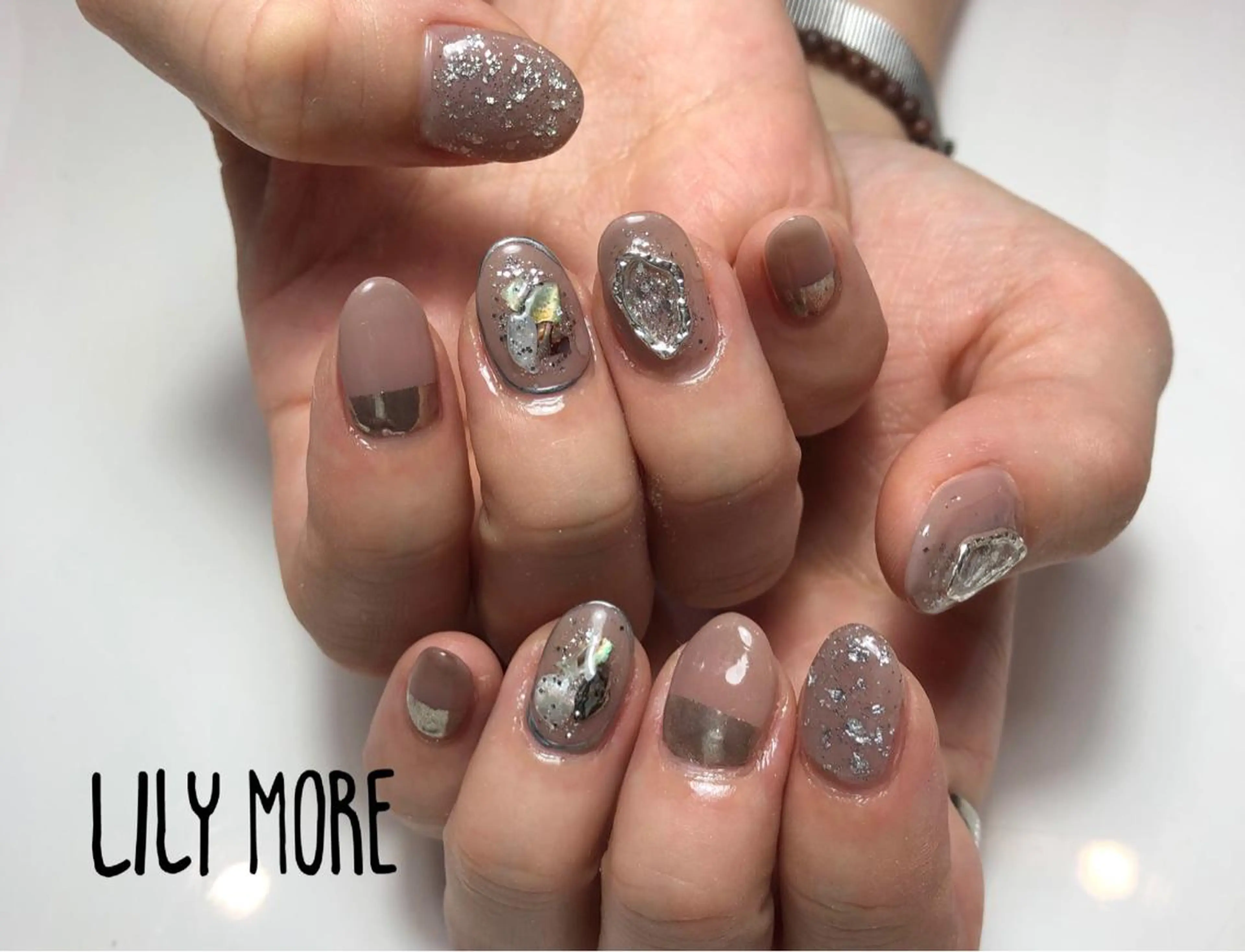 ネイル フレンチネイル ミラーネイル Lily closetのネイルデザイン