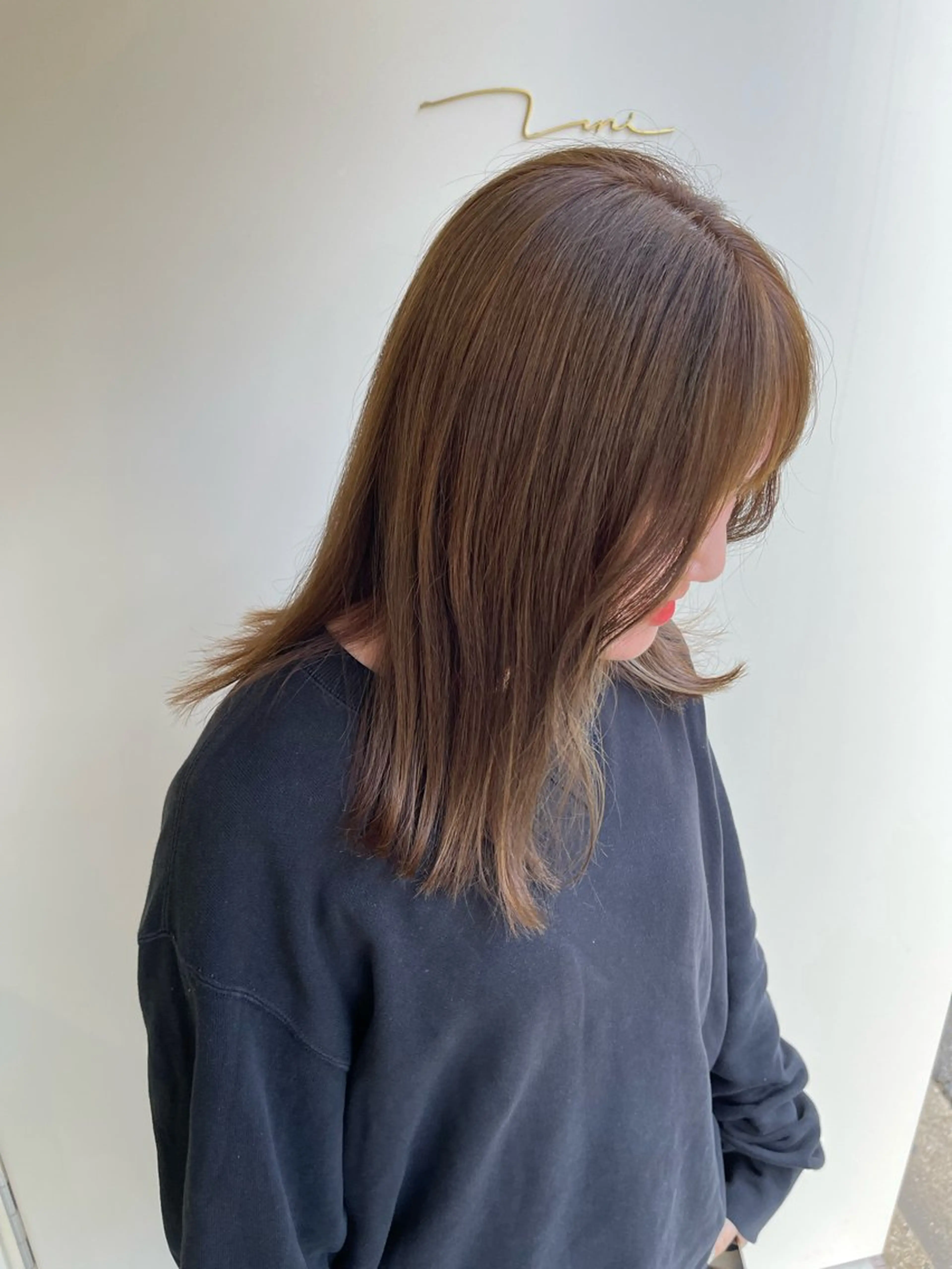 ミディアム 中堀 遥のヘアスタイル