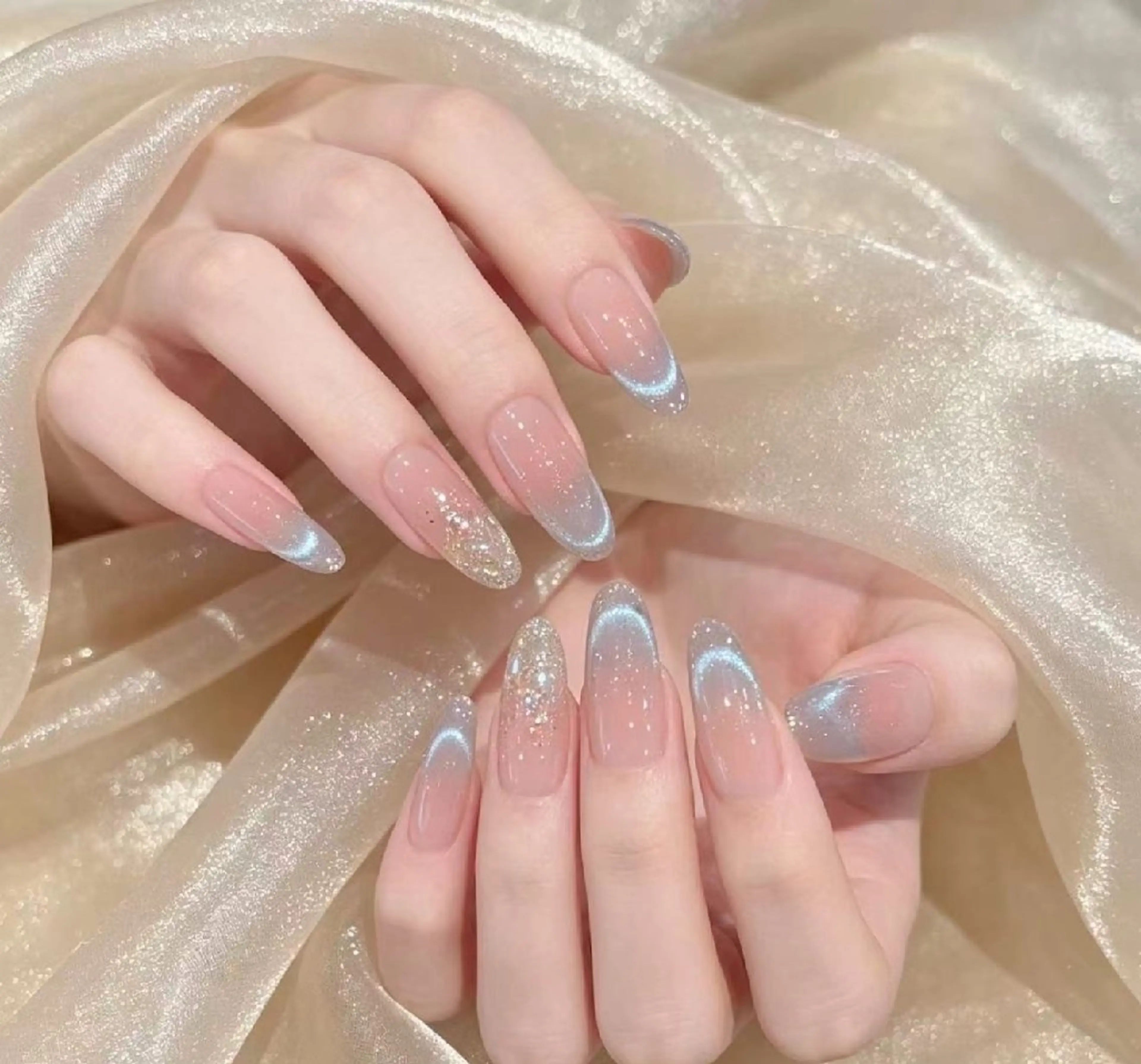 ✨チップ長さ出し+マグネットフレンチネイルの写真