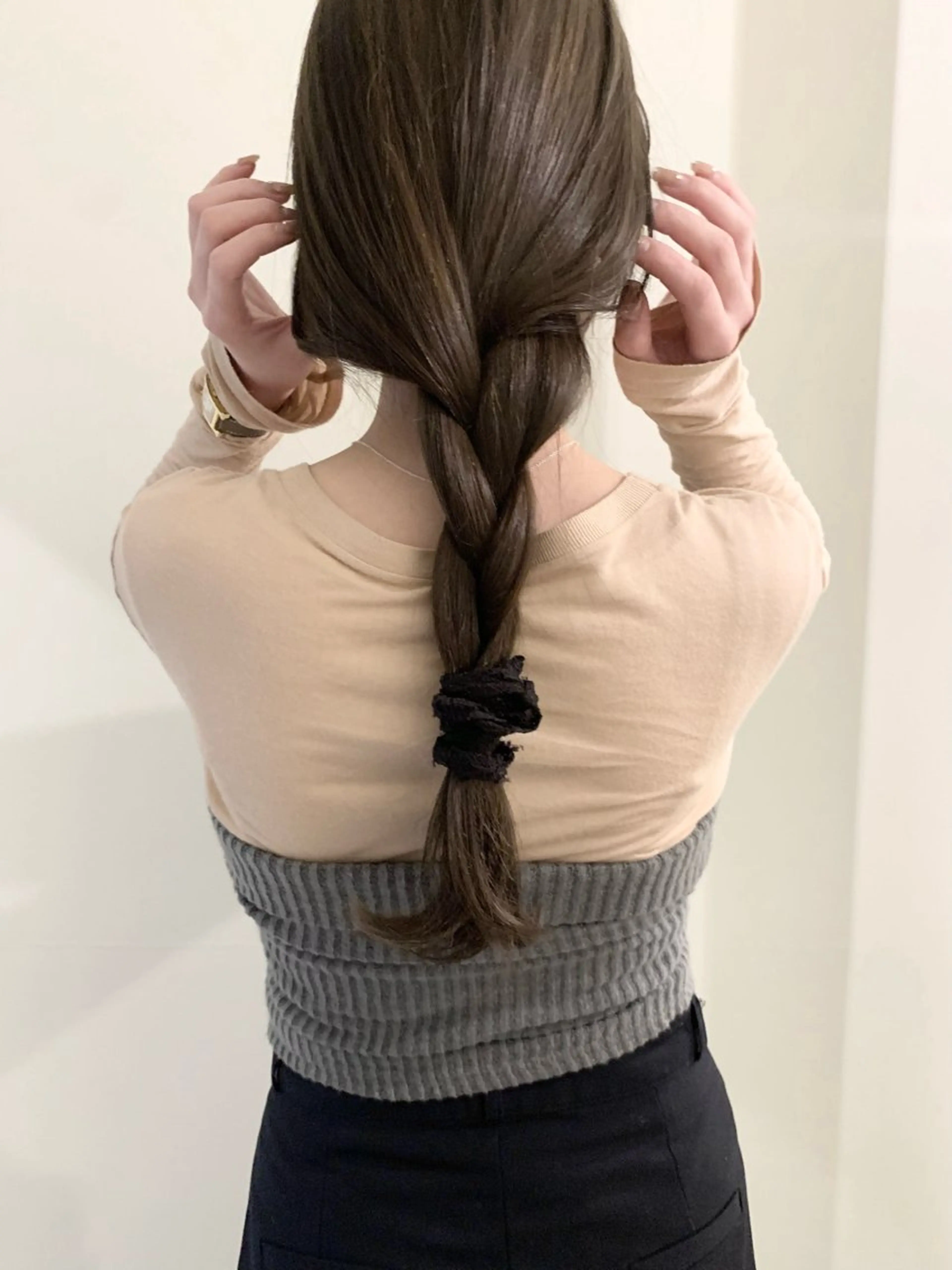 ロング カラー ベージュカラー ブリーチ ダブルカラー ブリーチなしカラー オリーブベージュ カット ヘアカラー トリートメント 落合希 Olivebeigeのヘアスタイル