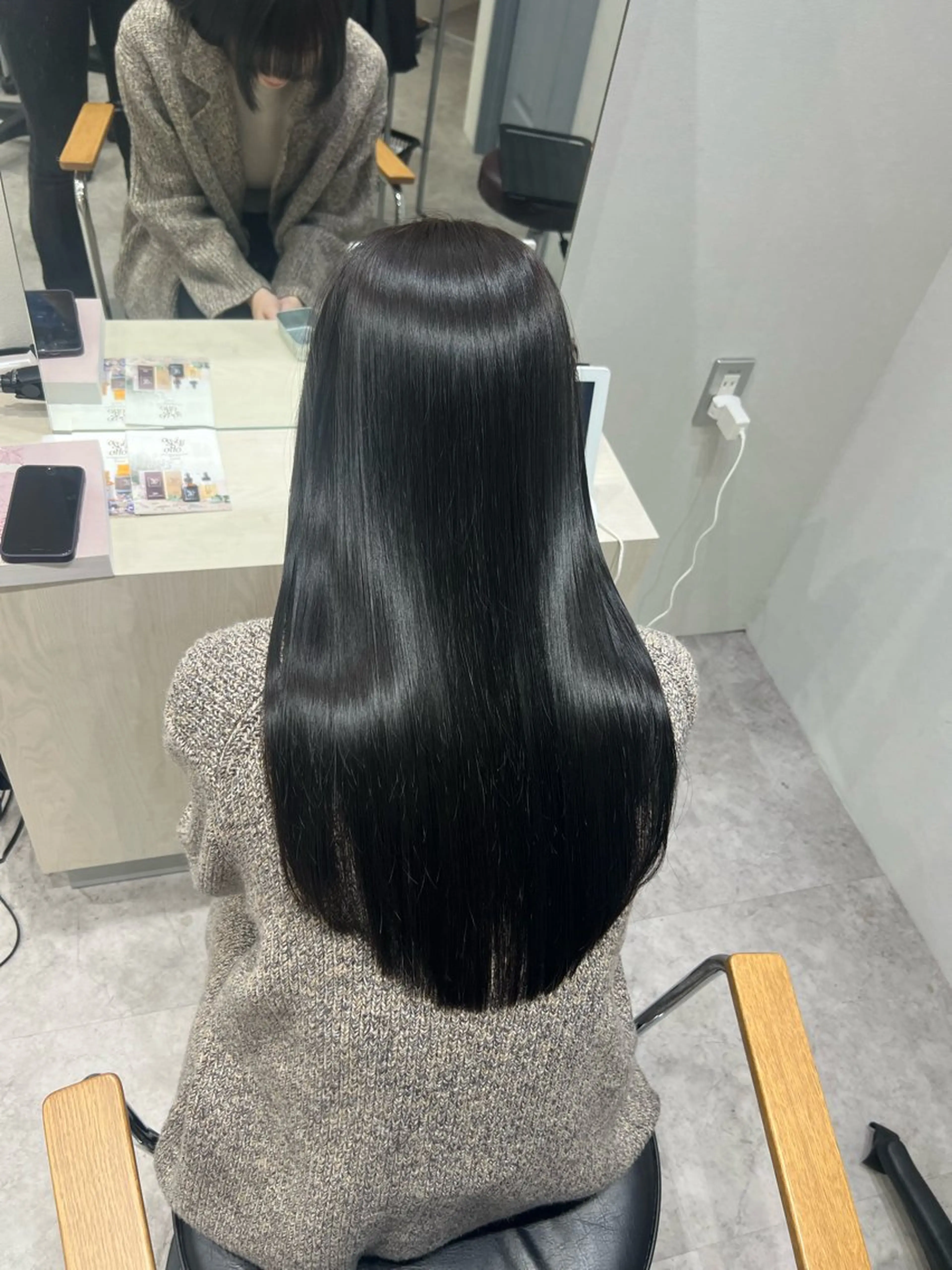 🎀カット＋低ダメージ縮毛矯正＋トリートメント🎀の写真