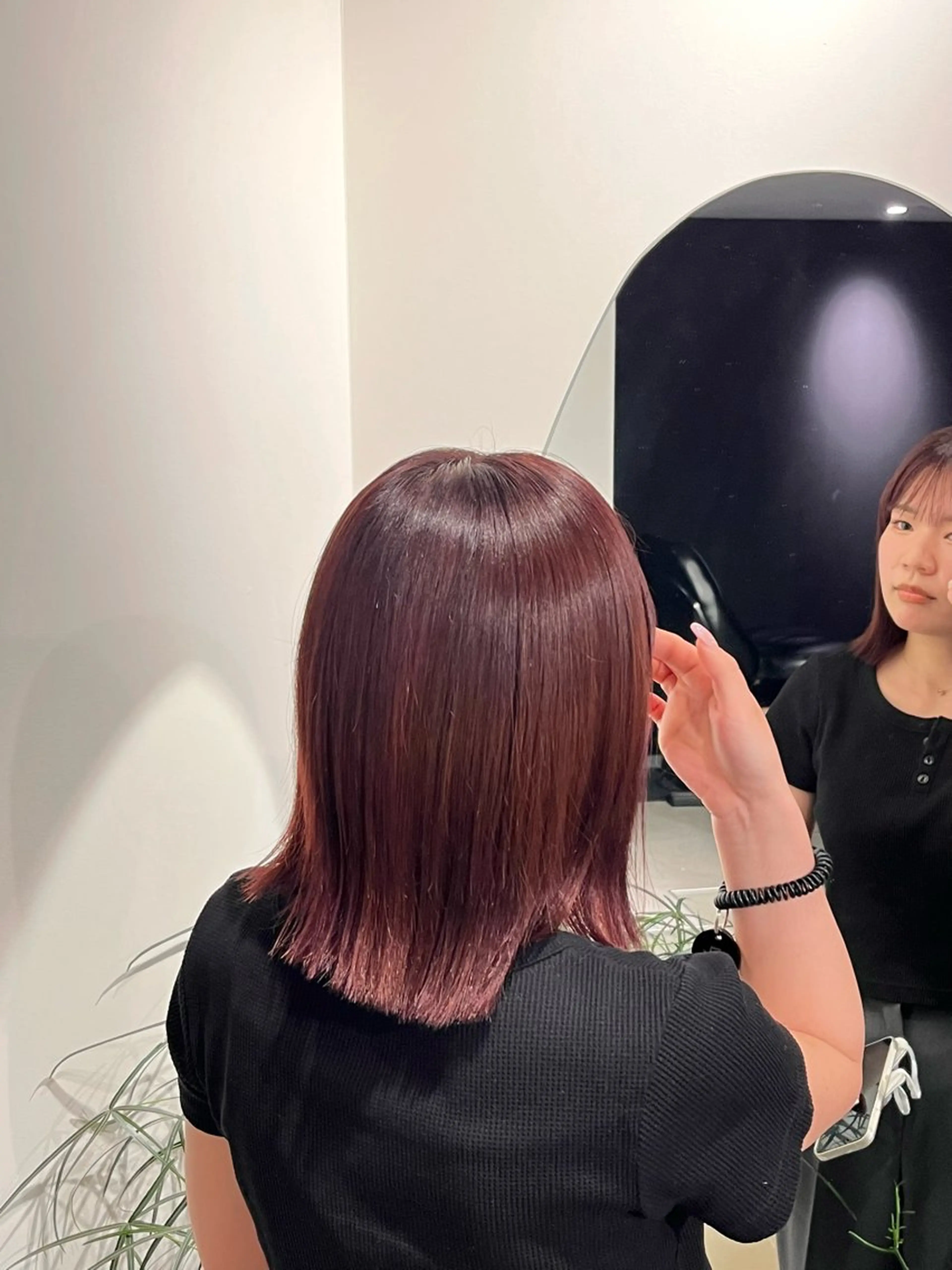 ショート カラー ブリーチ ブリーチなしカラー レッドカラー 本木下朋花/髪質 改善×ダブルカラーのヘアスタイル