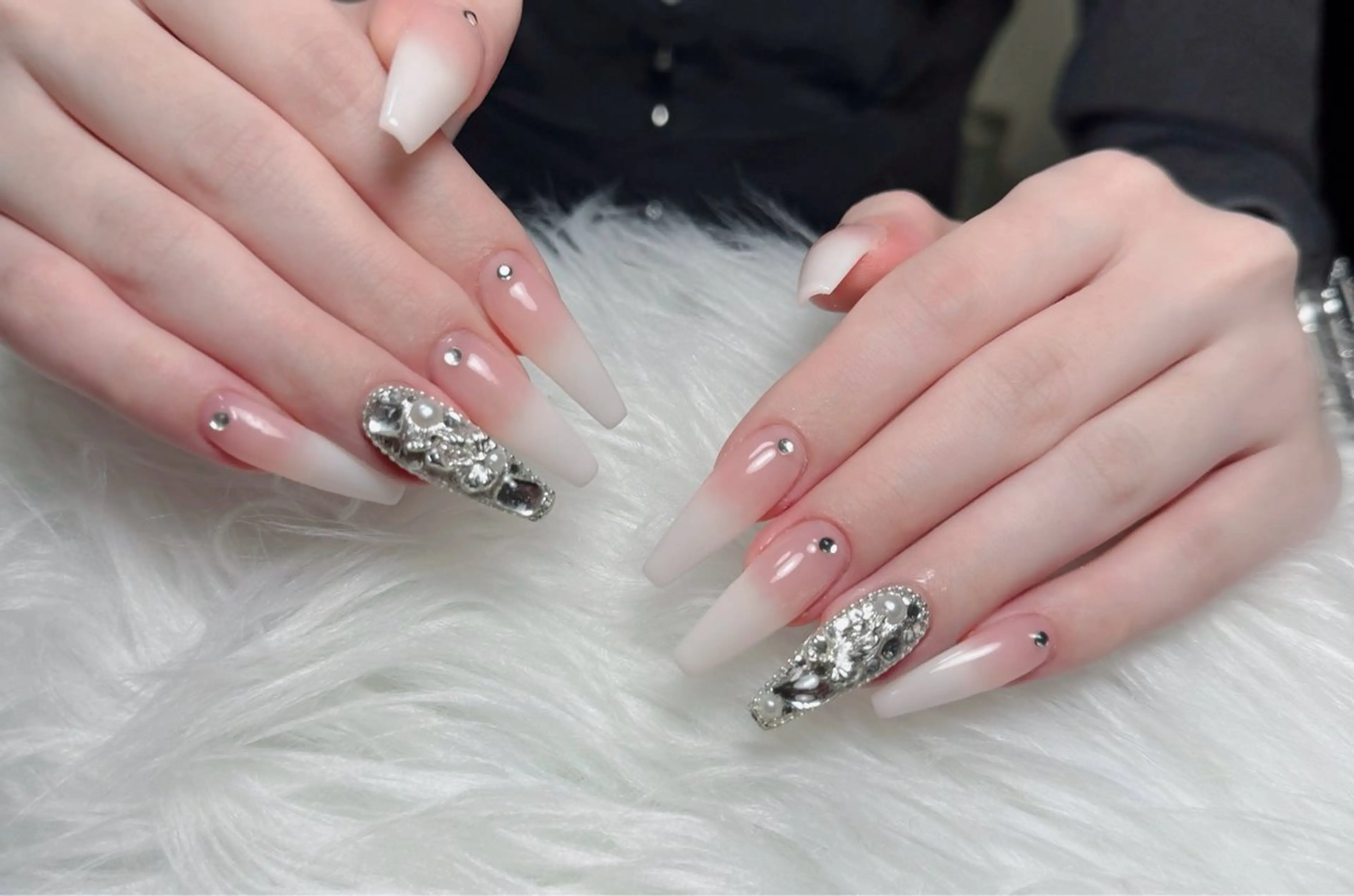 ネイル アートネイル フレンチネイル ジェルネイル 韓国ネイル マグネットネイル Lenie Nail Salonのネイルデザイン