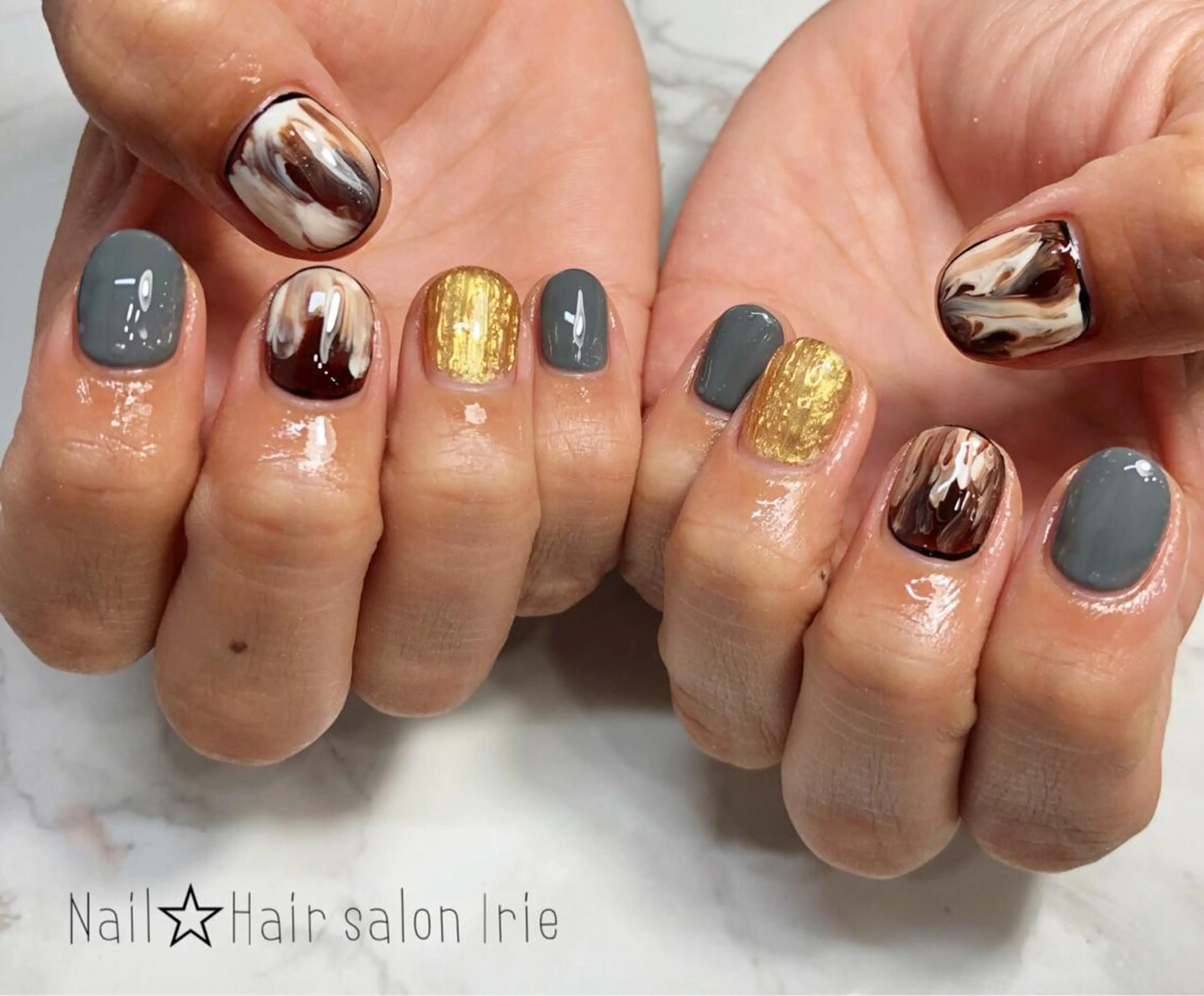 ネイル Hair salon Irie所属・與儀 知佳のネイルデザイン