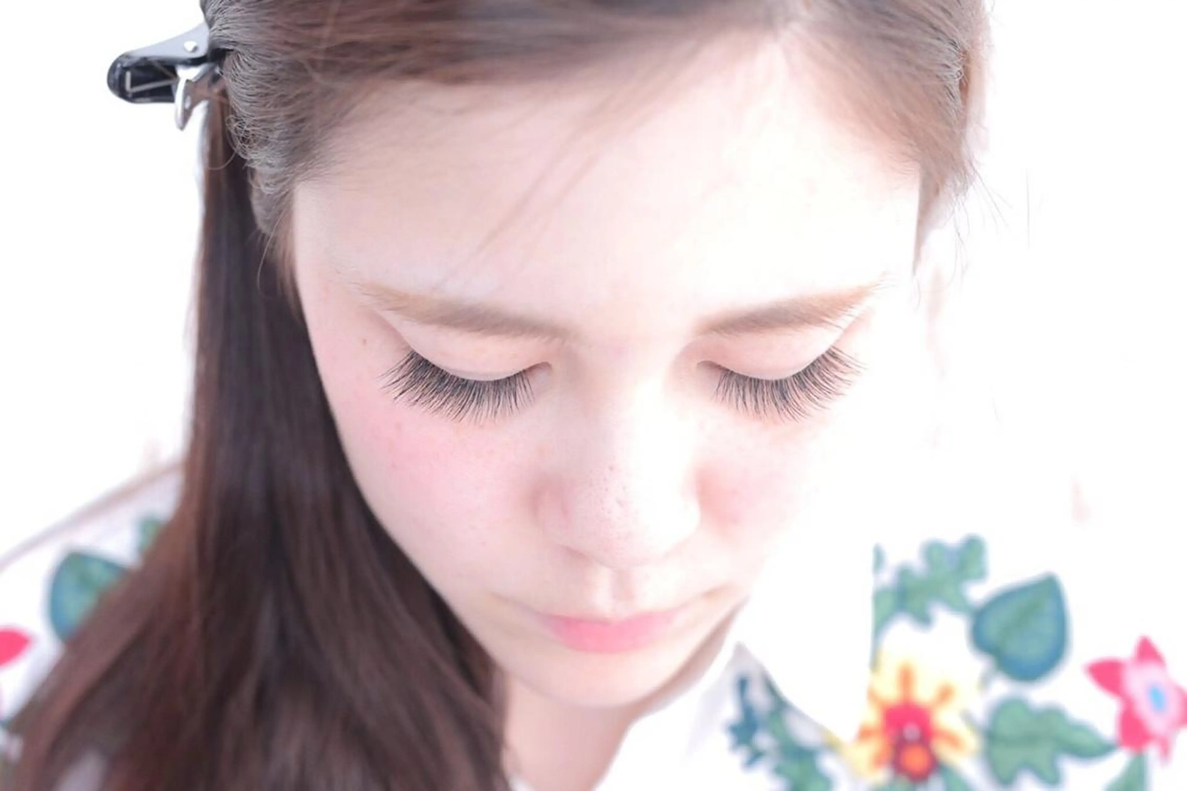 マツエク・マツパ 中野 里咲のヘアスタイル