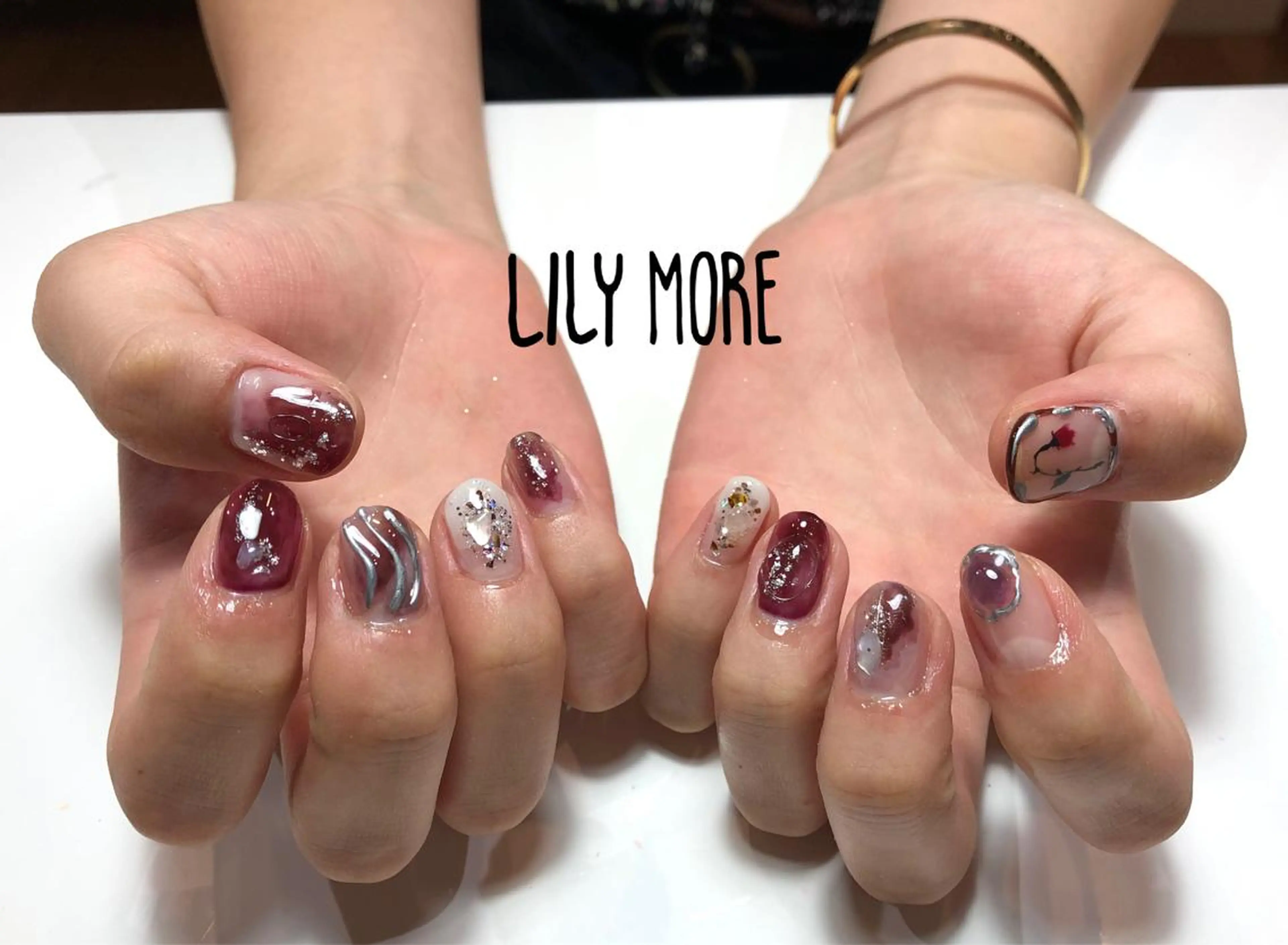 ネイル ニュアンスネイル Lily closetのネイルデザイン