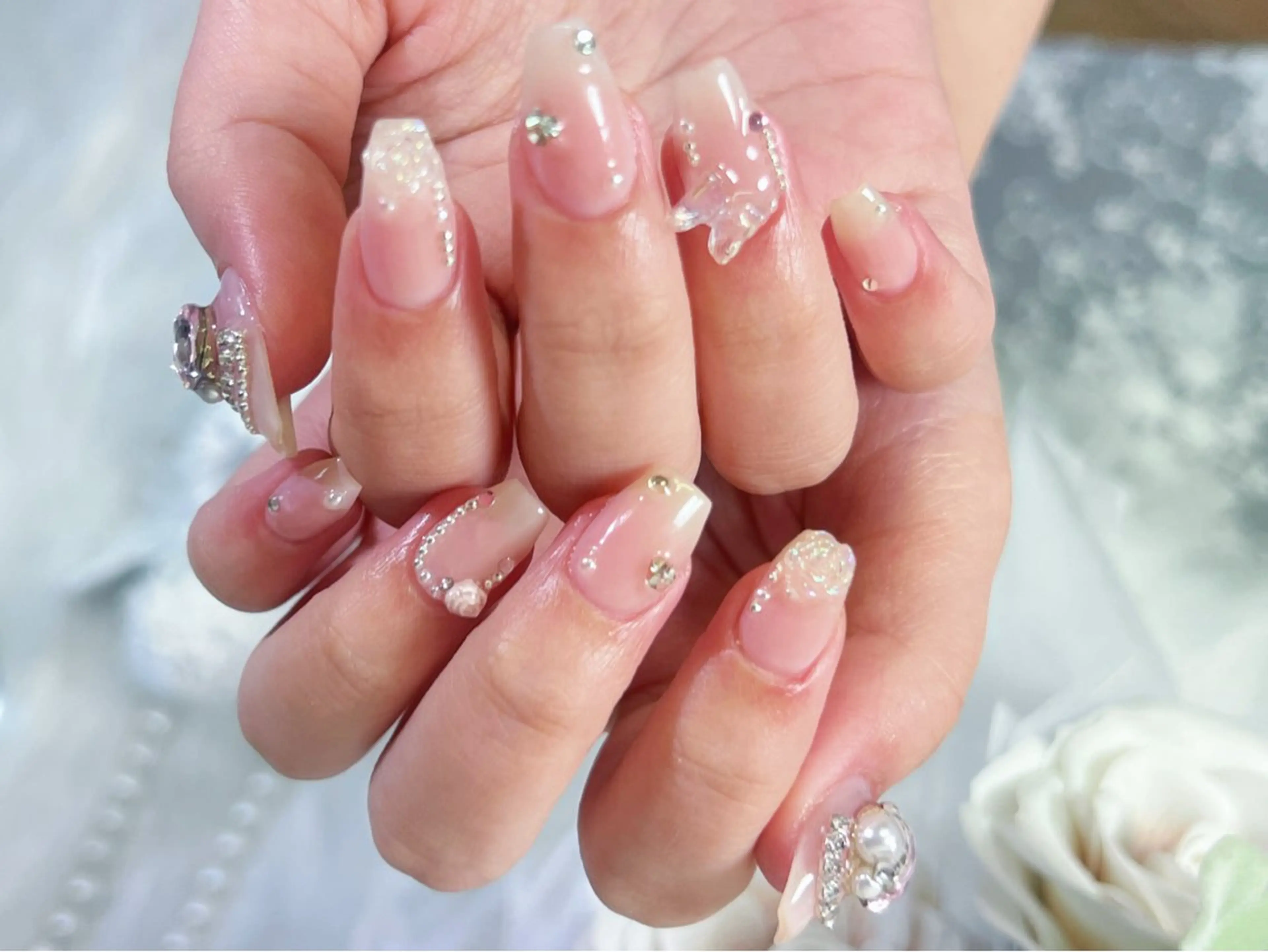 ネイル ガーリー マグネットネイル 持ち込み スカルプネイル ハンドネイル Painty nailのネイルデザイン