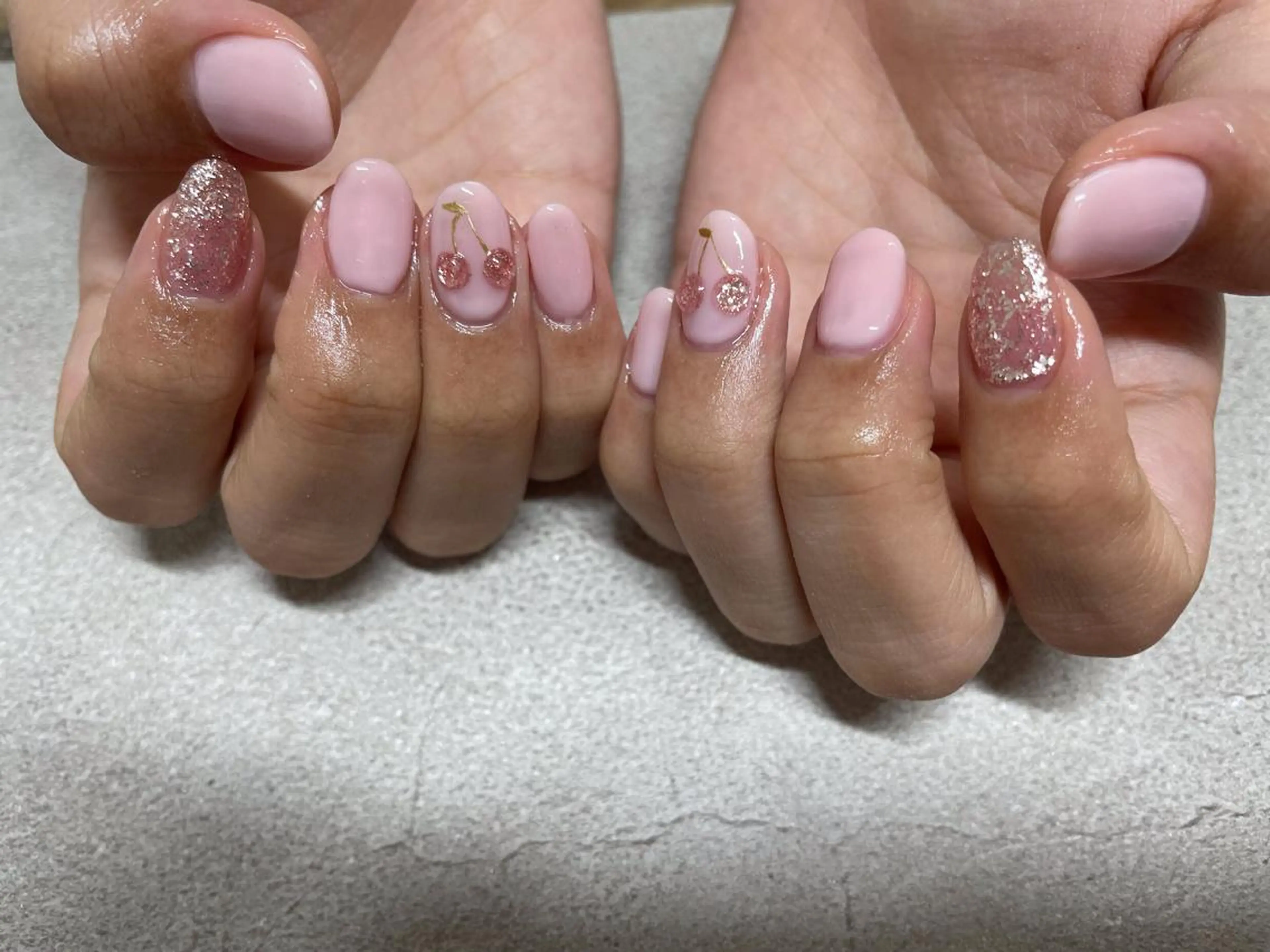 ネイル mogunail &blowのネイルデザイン