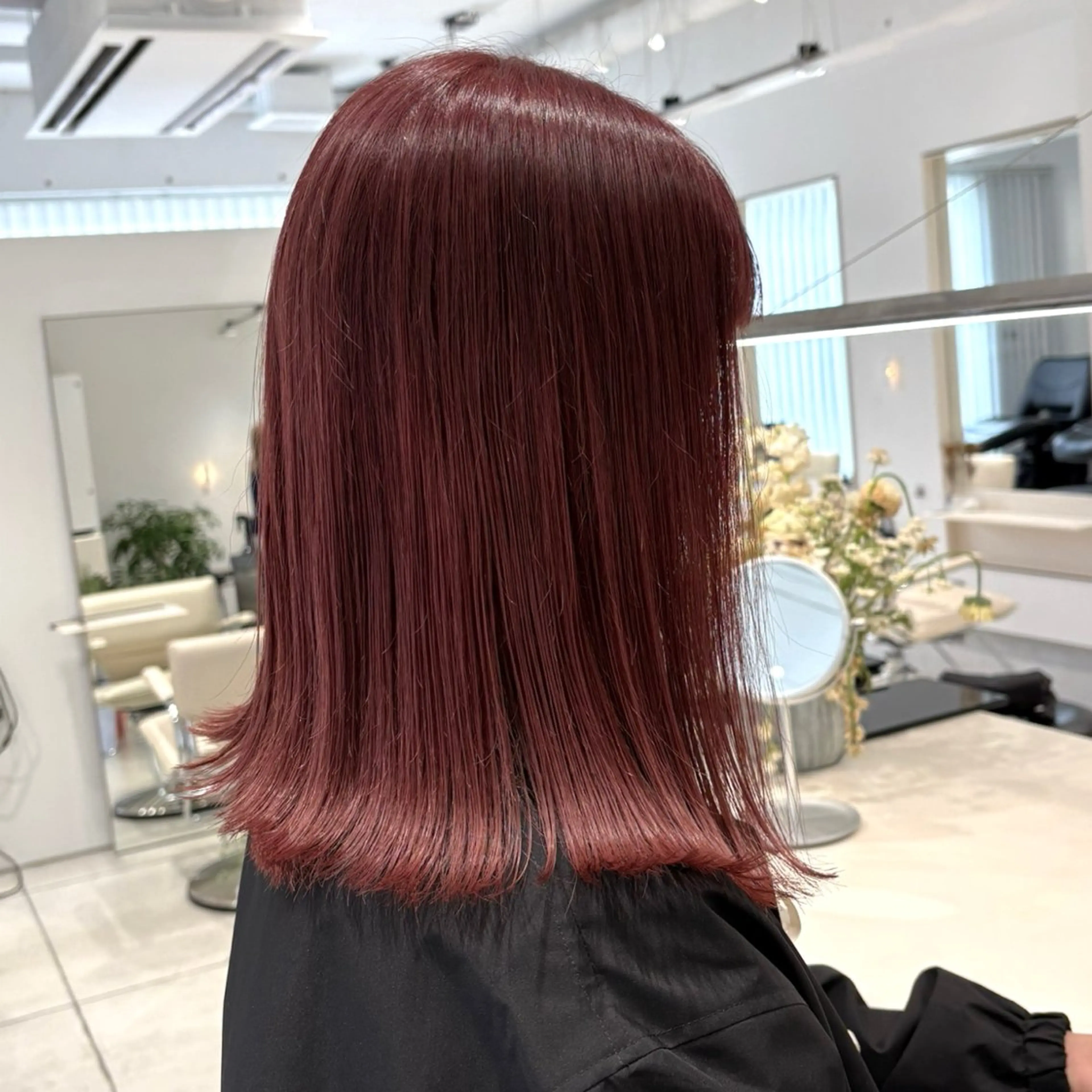 ミディアム カラー ベージュカラー ダブルカラー オレンジ ピンクカラー ピンクベージュ ヘアカラー トリートメント ヘッドスパ カジュアルを女っぽく 𝗮𝘆𝗮𝗰𝗼のヘアスタイル