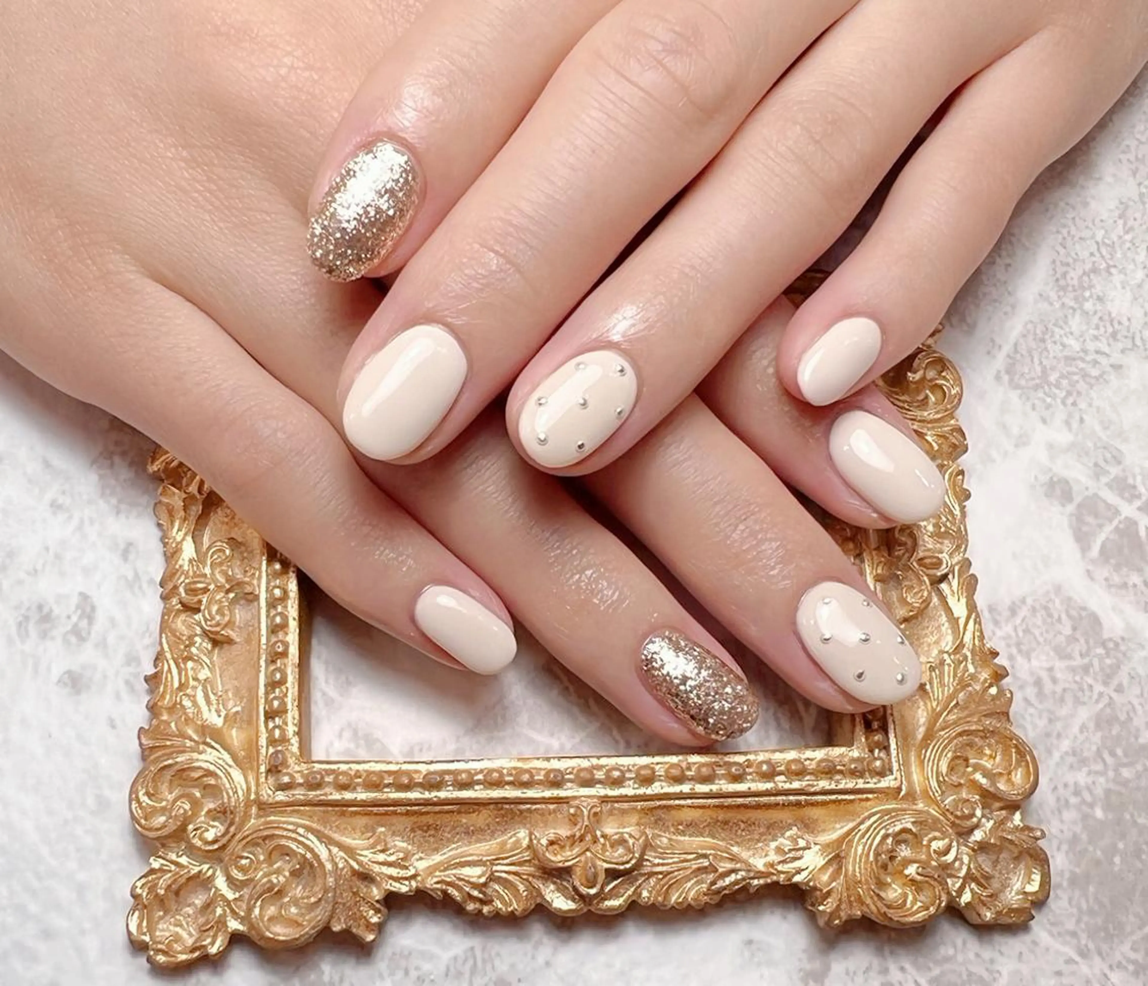 ネイル ハンドネイル マジック ミラーのネイルデザイン