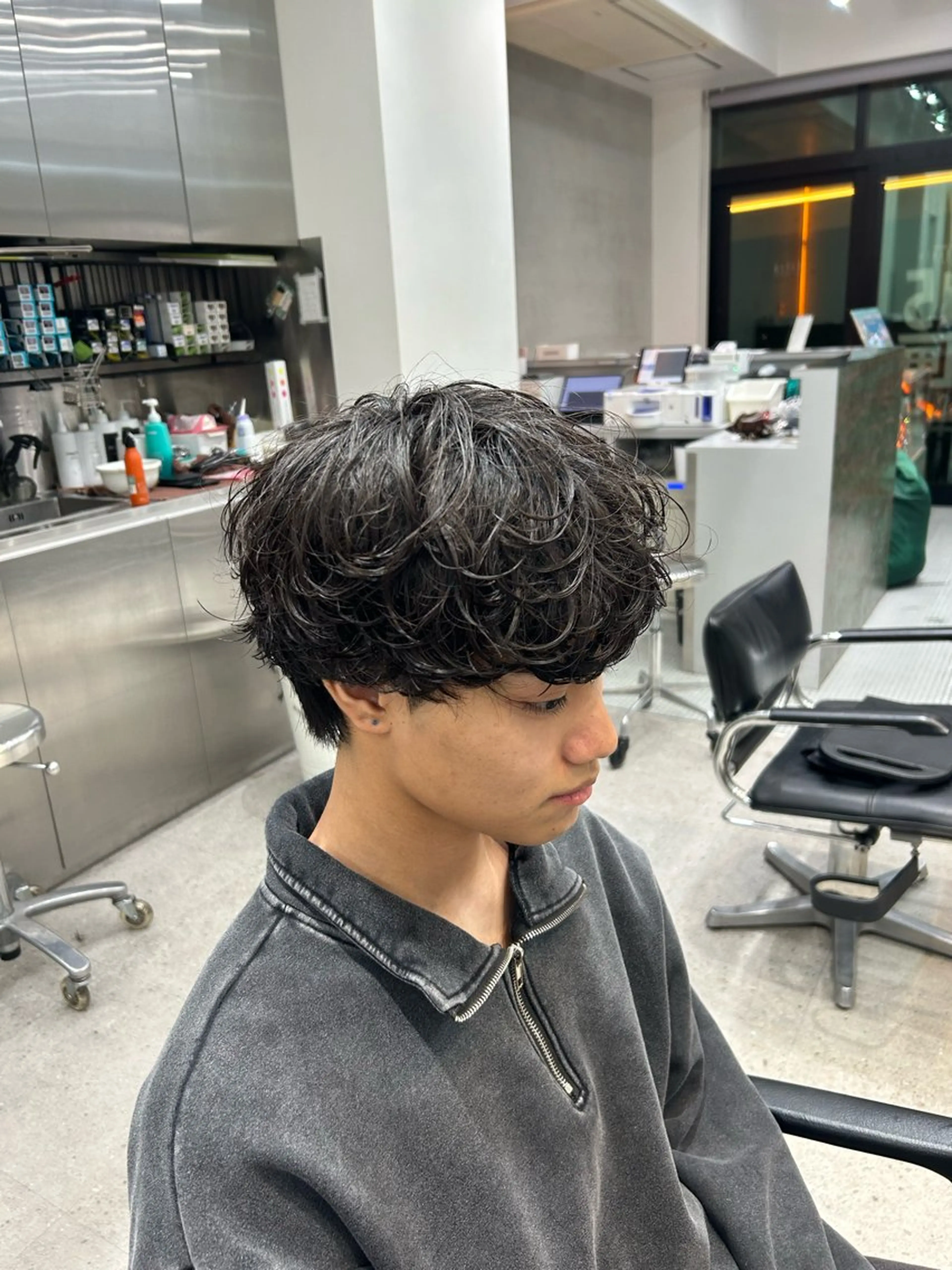 パーマ fifth春山 凜乃介のヘアスタイル