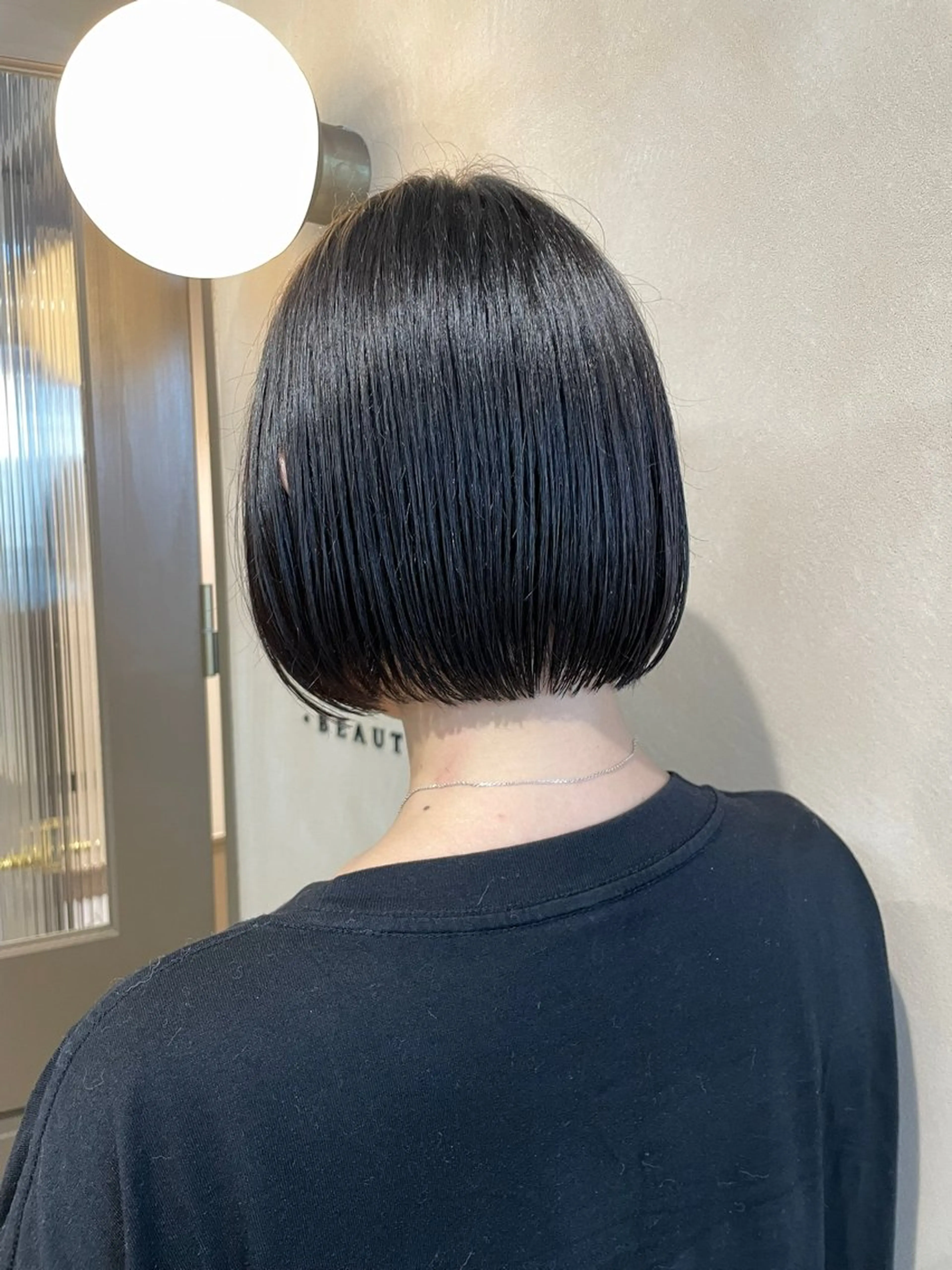 ショート カット トリートメント 黒坂 唯奈 /パーマとボブ特化のヘアスタイル