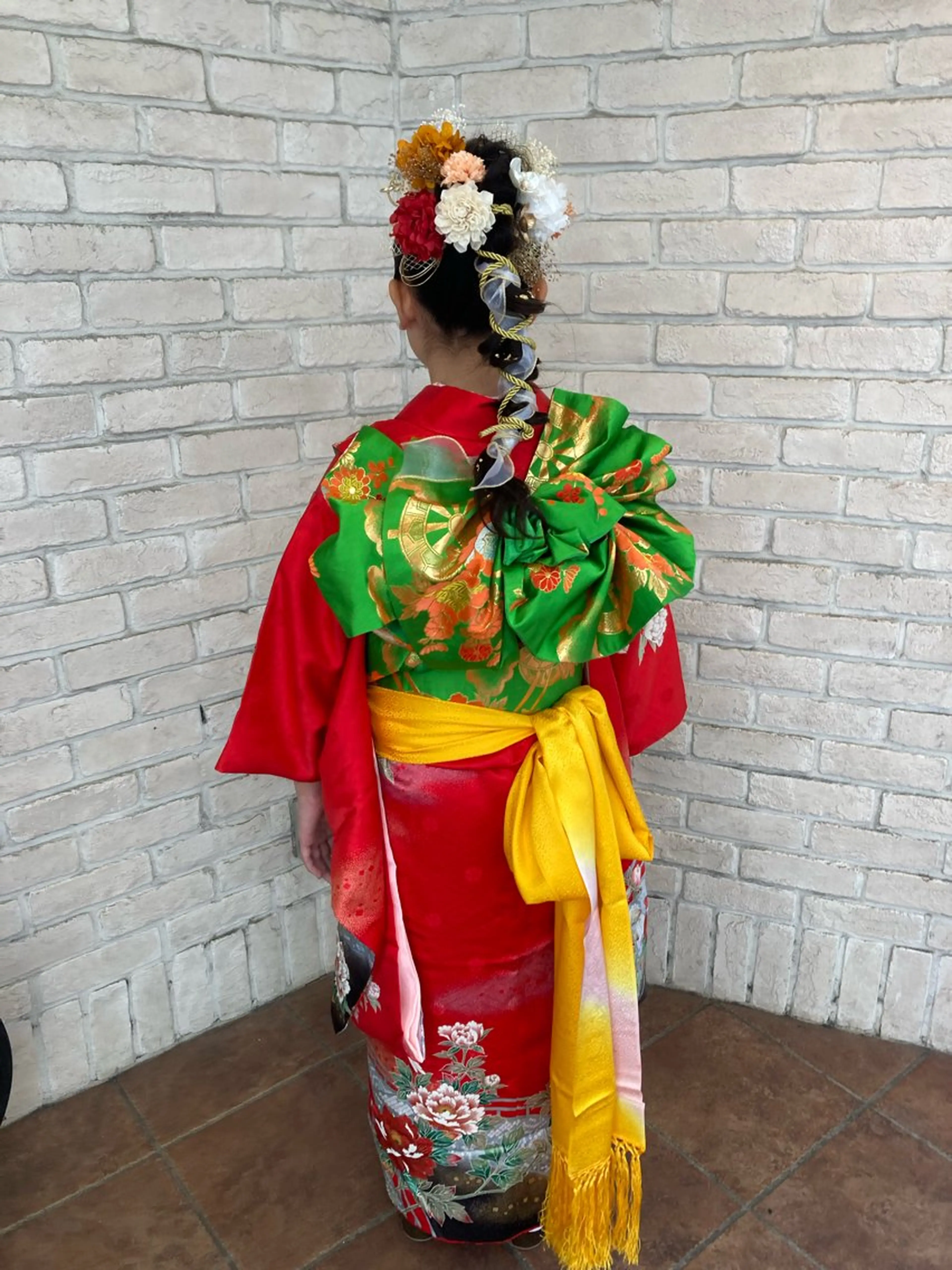 ロング あやかショート 白髪ぼかしのヘアスタイル