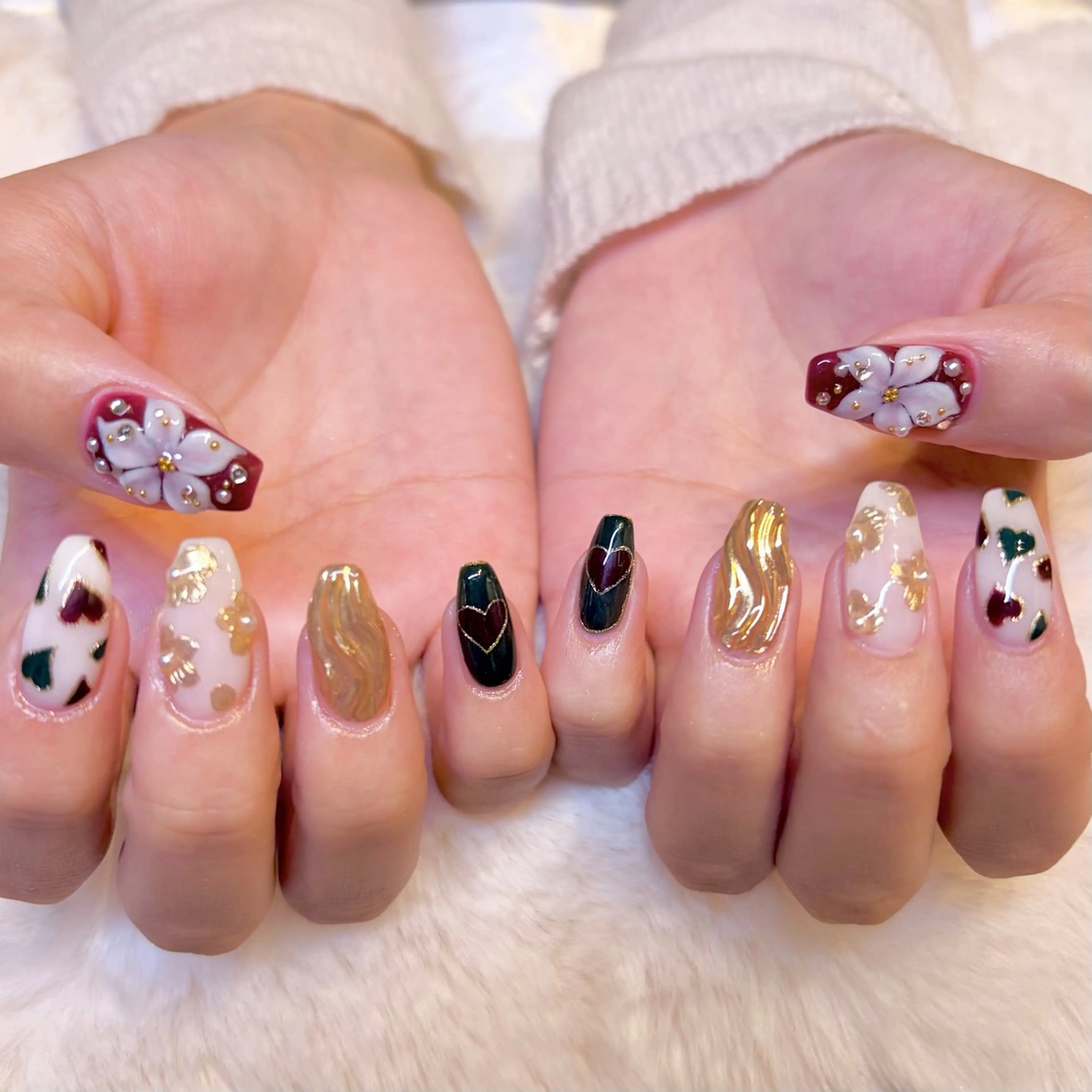 ネイル 成人式 ハンドネイル nail salon e'mu💐のネイルデザイン