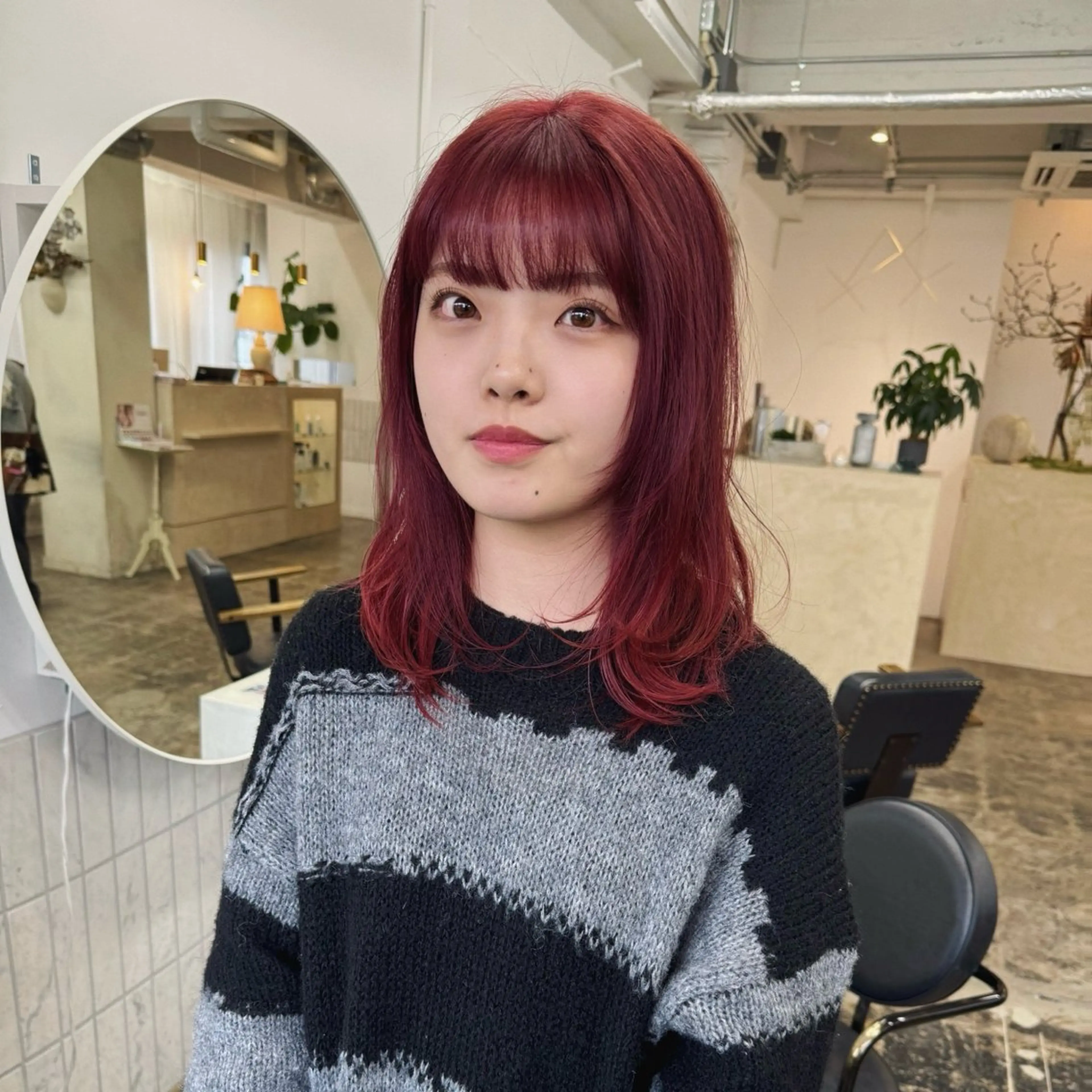 ミディアム カラー ブリーチ ボルドーカラー ブラウンカラー ダブルカラー イルミナカラー スギヤマ ショウゴのヘアスタイル