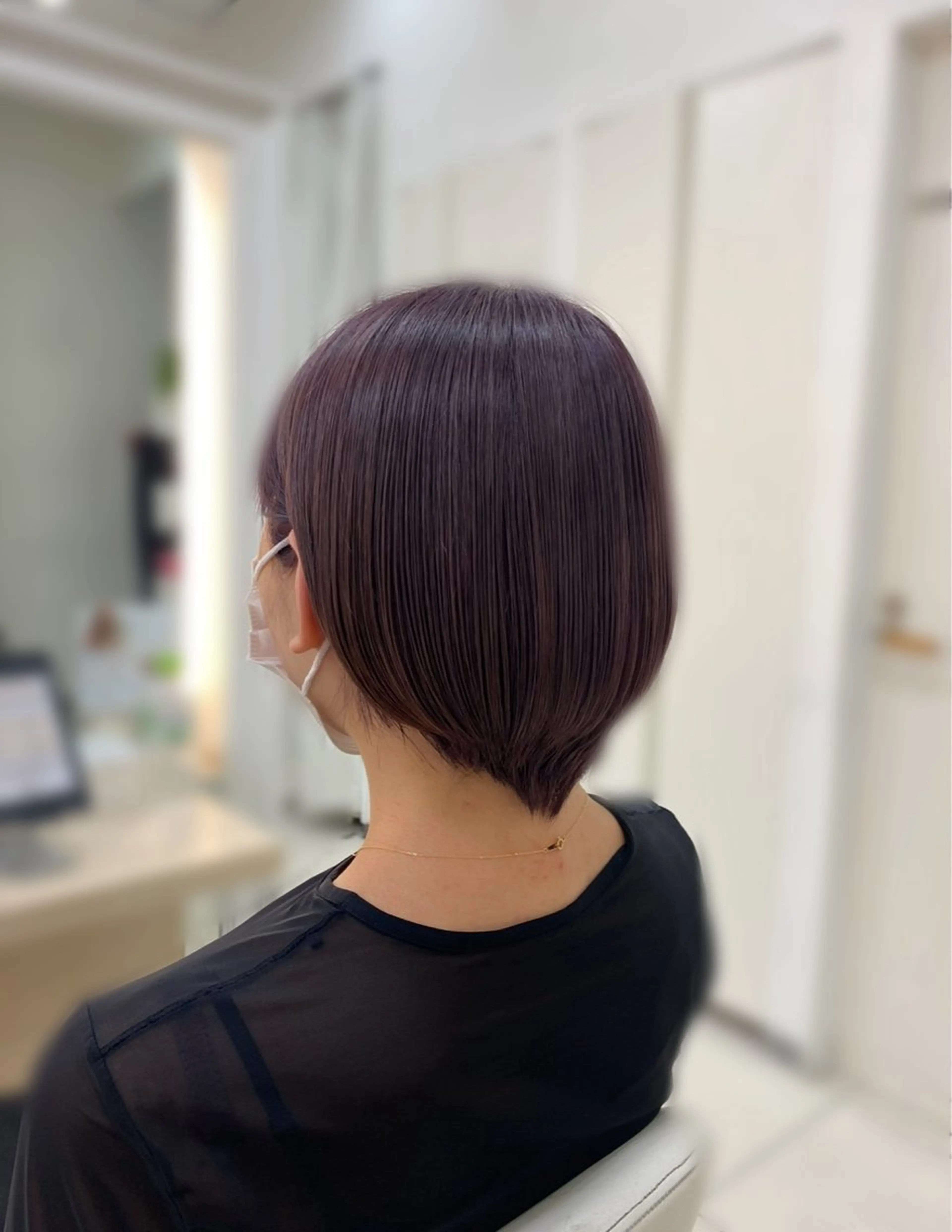 ショート 透明感カラー🫧 aika🐈のヘアスタイル