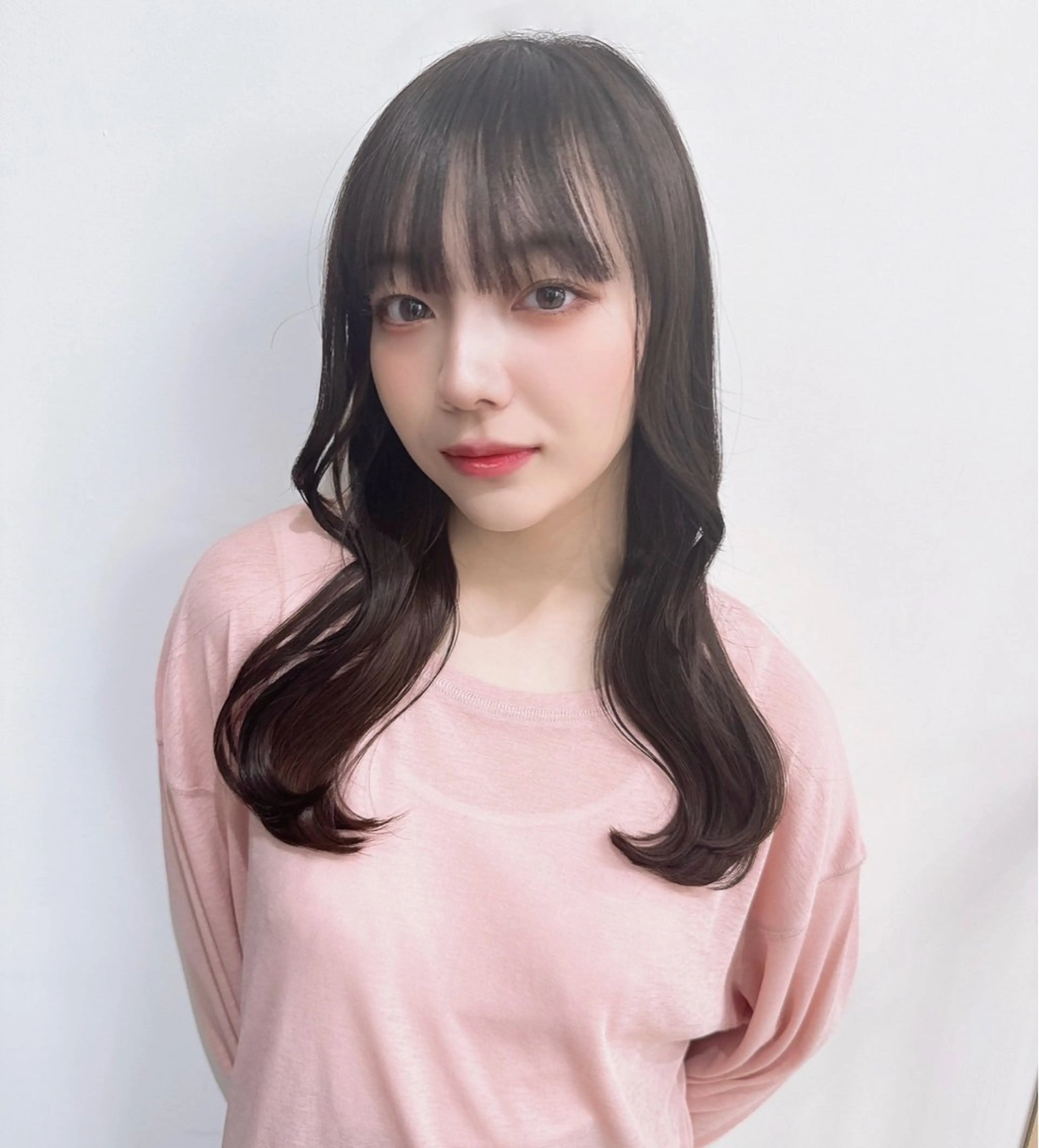 セミロング 西村 涼のヘアスタイル