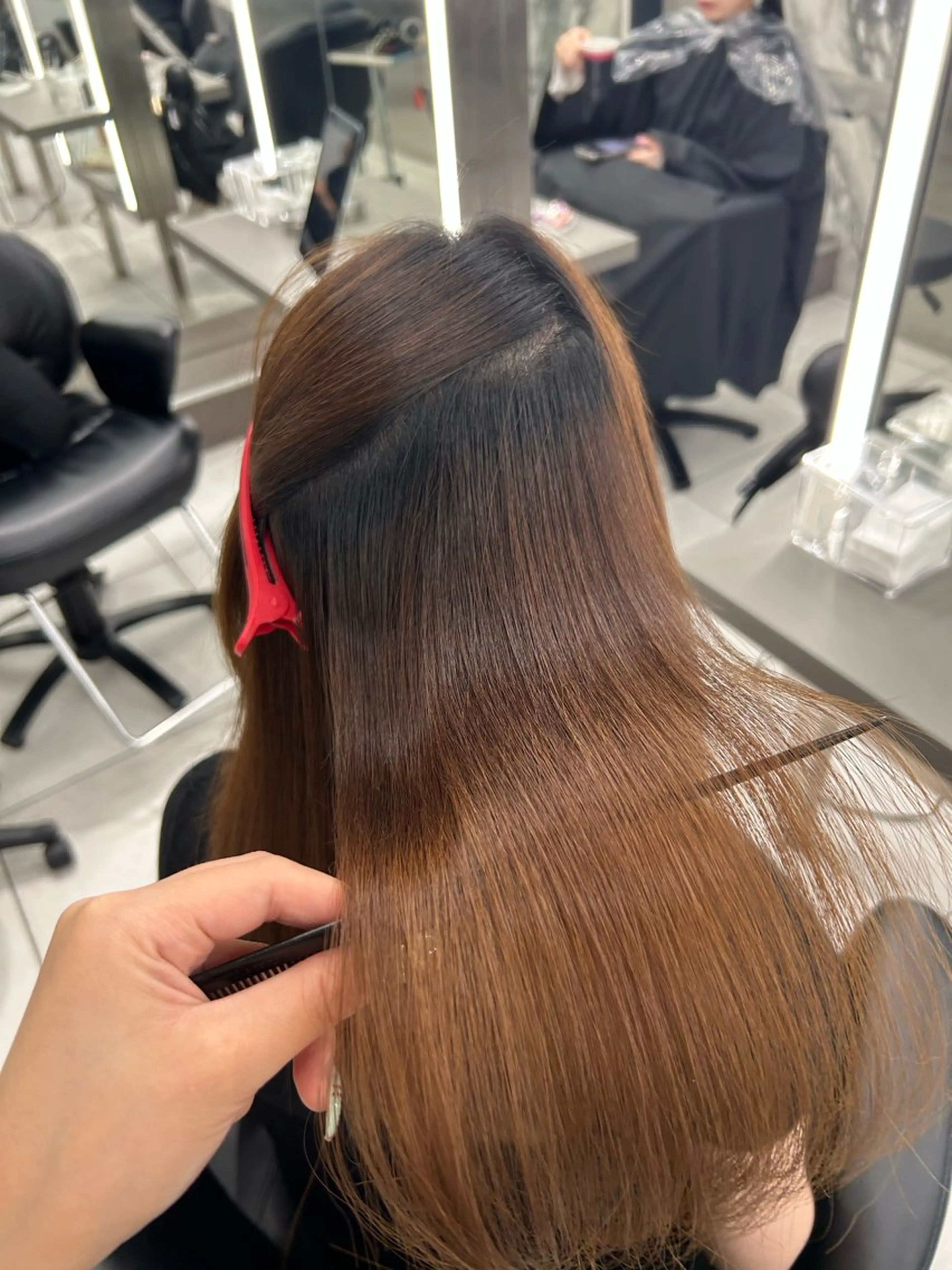 ロング カット ヘアカラー 縮毛矯正 トリートメント 銀座/韓国ヘア🤍 レイヤーAYUMIのヘアスタイル