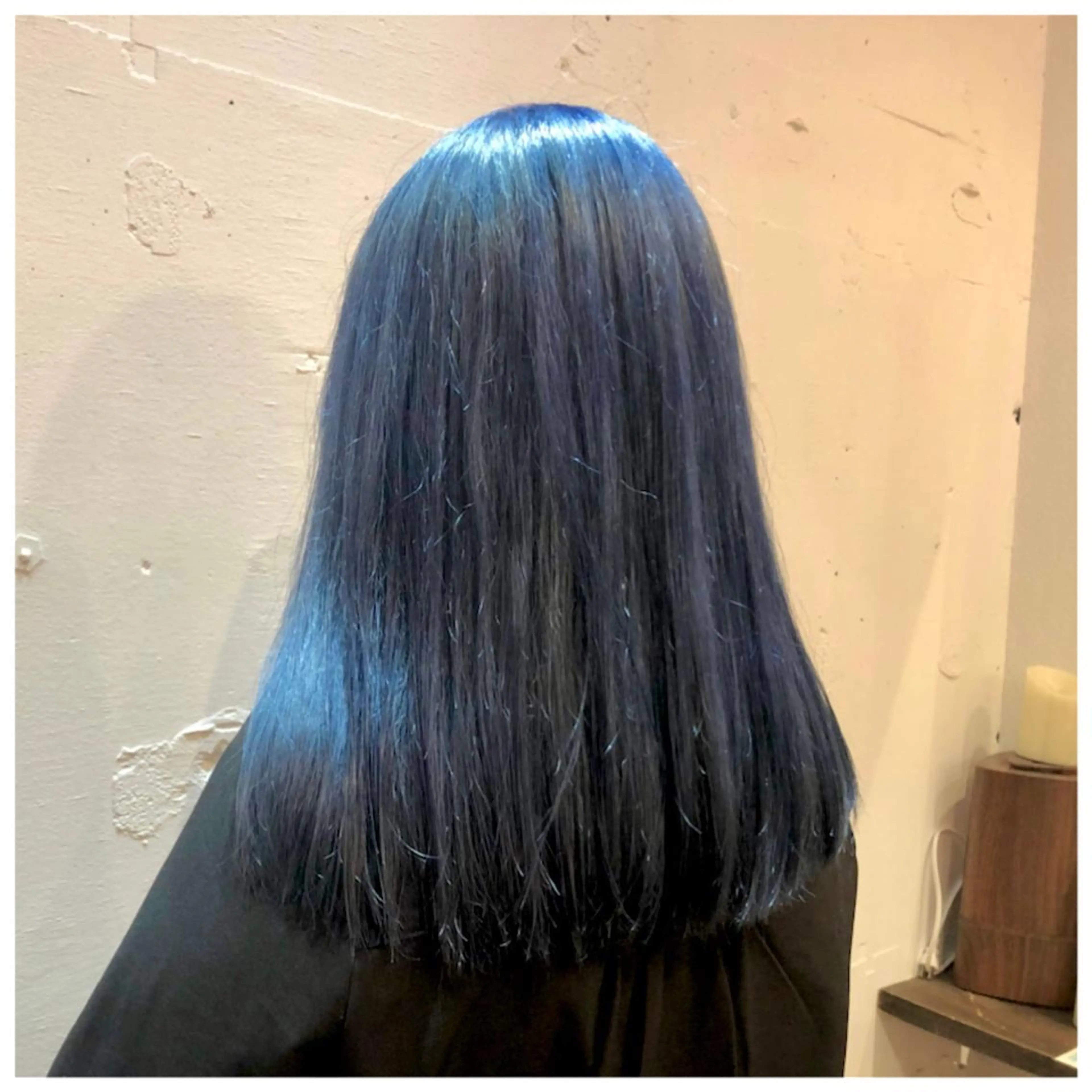 セミロング カラー ブルーカラー ネイビーカラー ヘアカラー まちだ ひとみのヘアスタイル