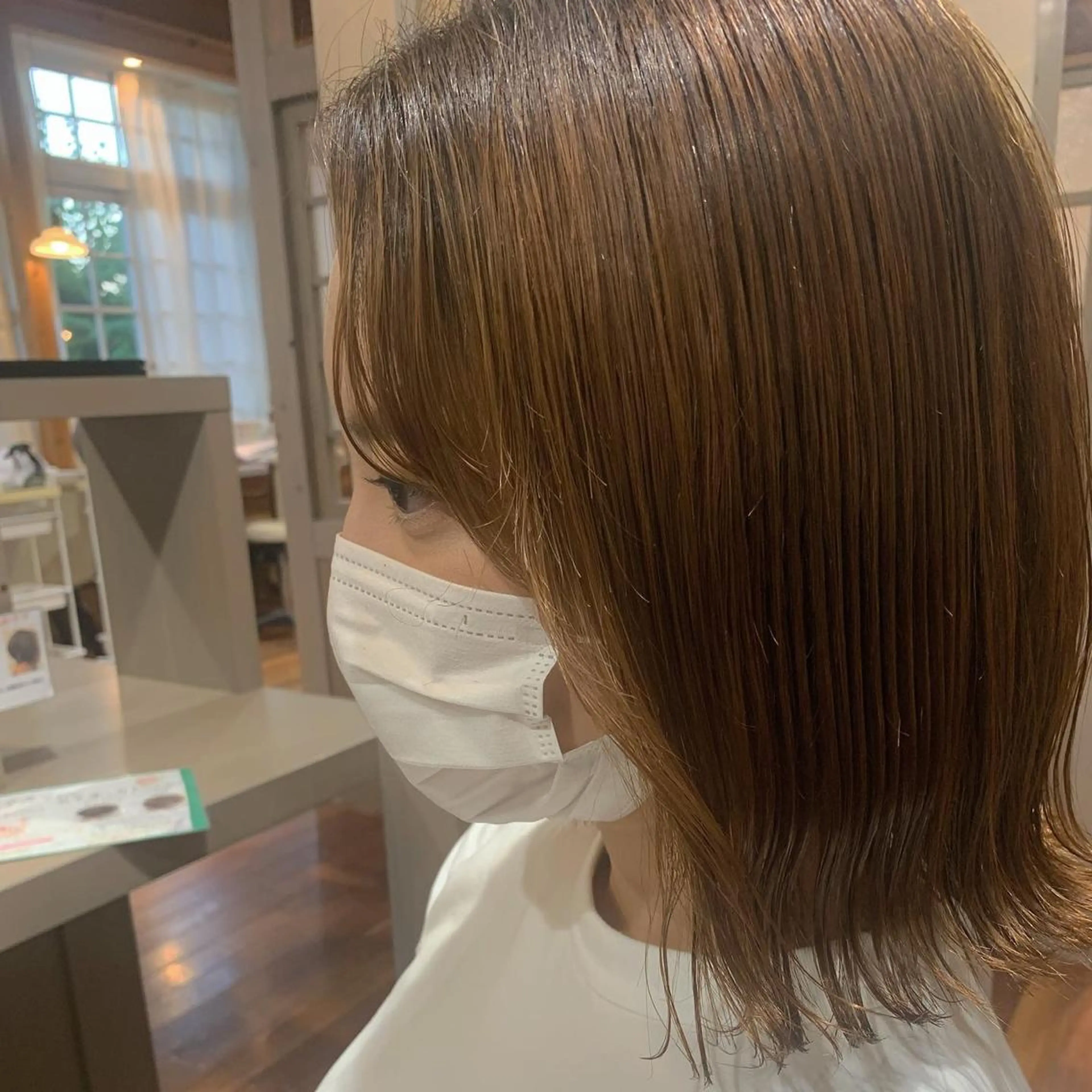 ミディアム 狩野 くるみのヘアスタイル