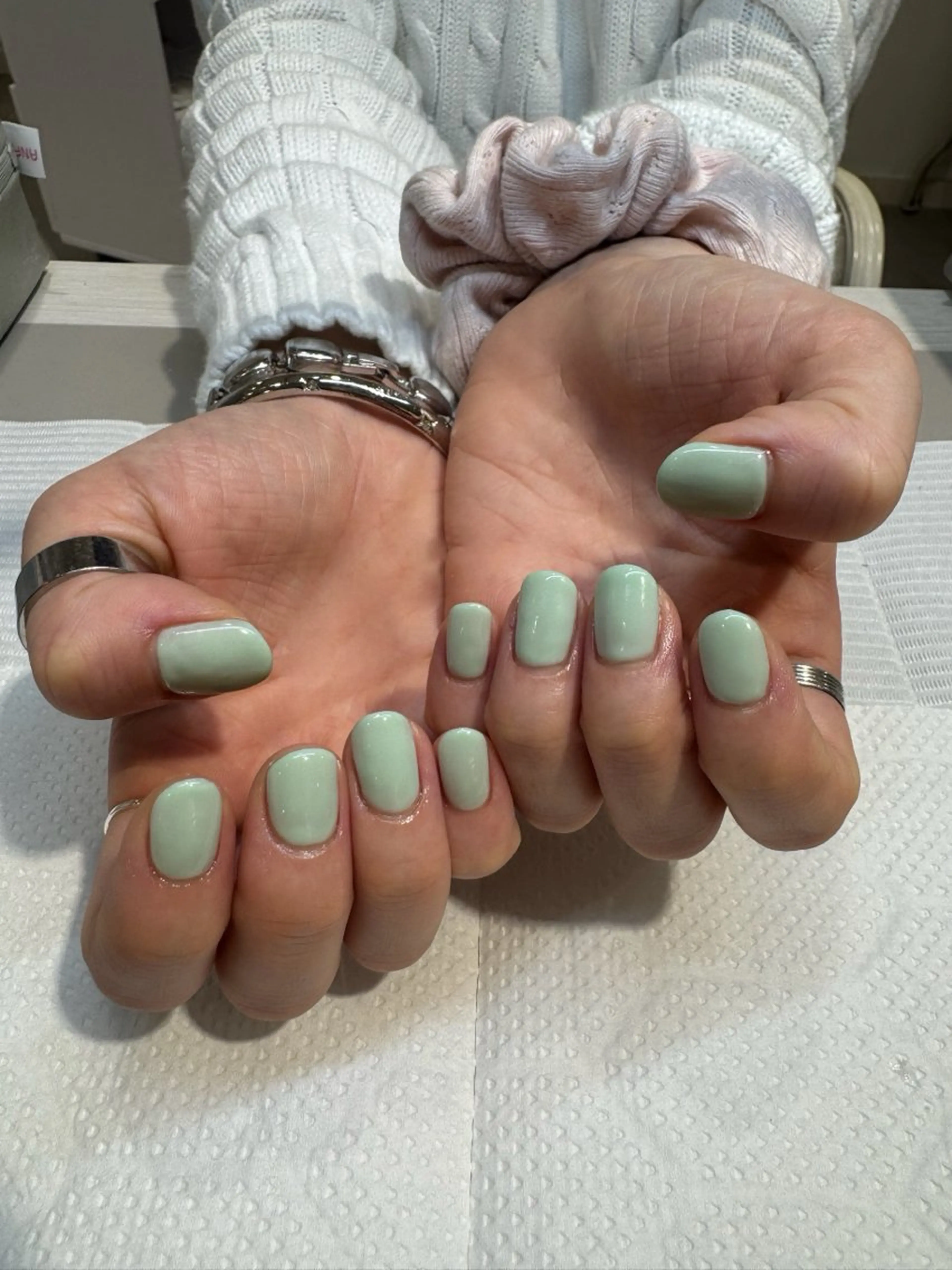 ネイル グリーン 春ネイル ハンドネイル 小野澤 紗智のネイルデザイン