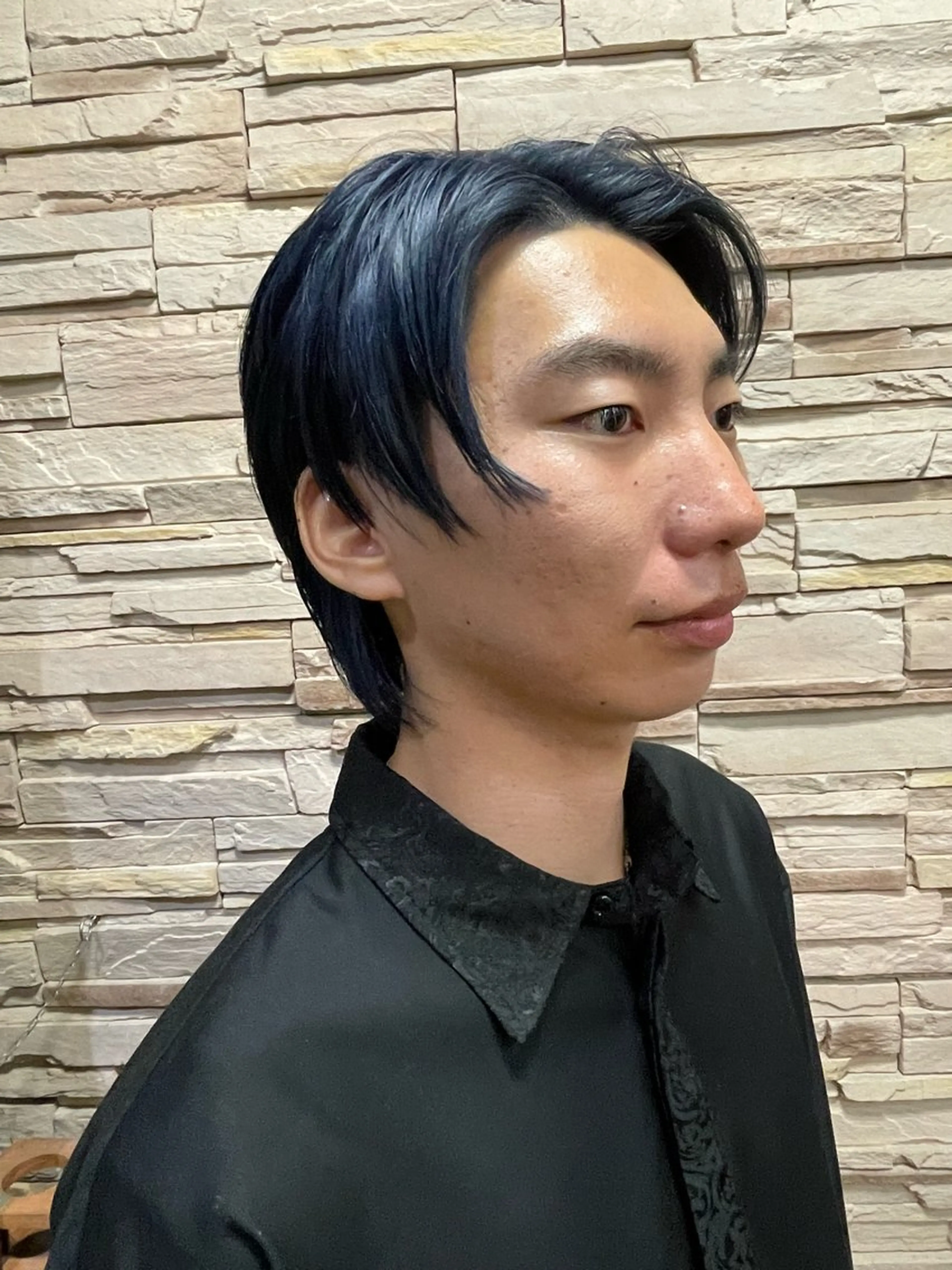 ショート カラー メンズ メンズブリーチ ブリーチ ブルーカラー 浅岡 昭汰のヘアスタイル