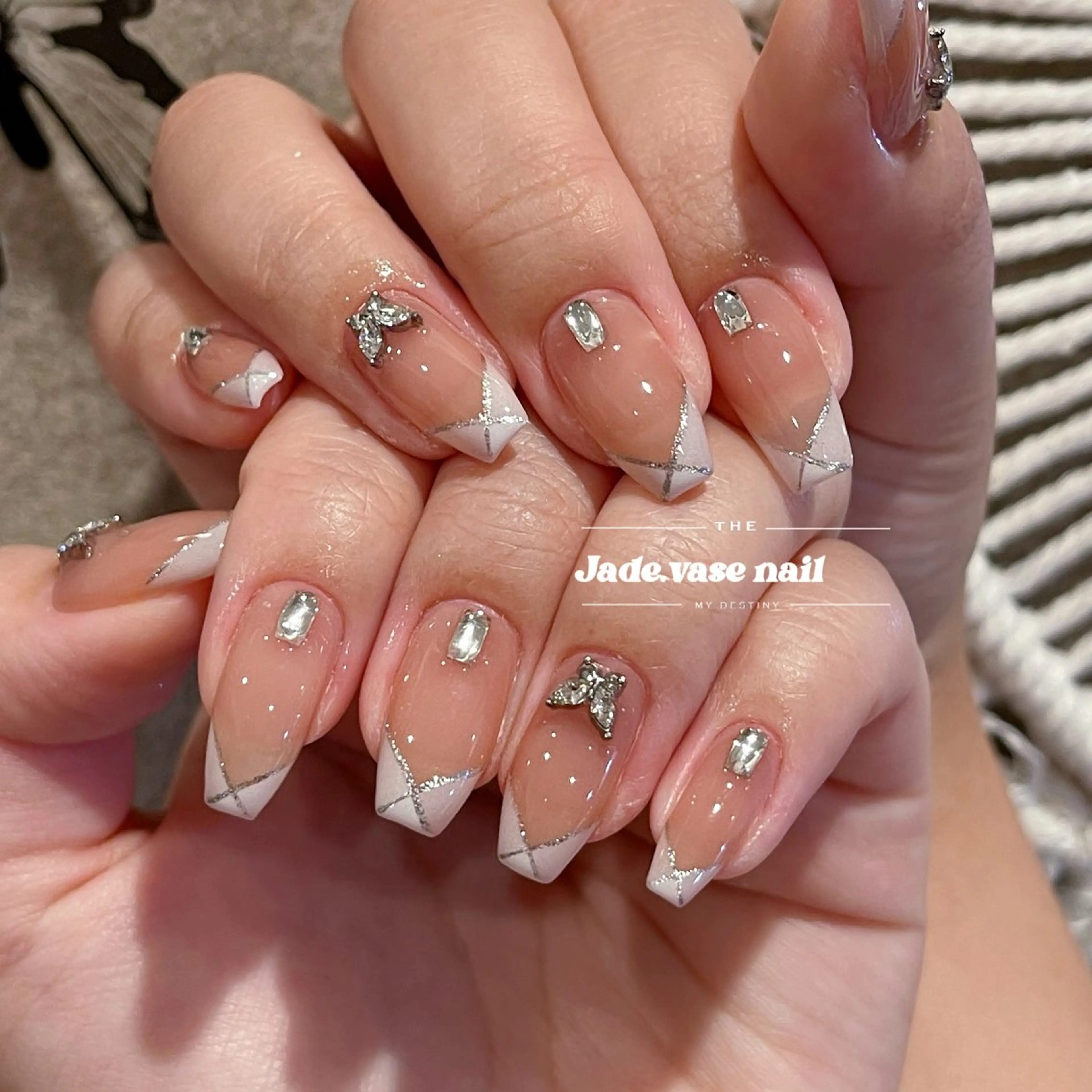 ネイル ハンドネイル ハンドケア ✰Jade.vase 银座のネイルデザイン