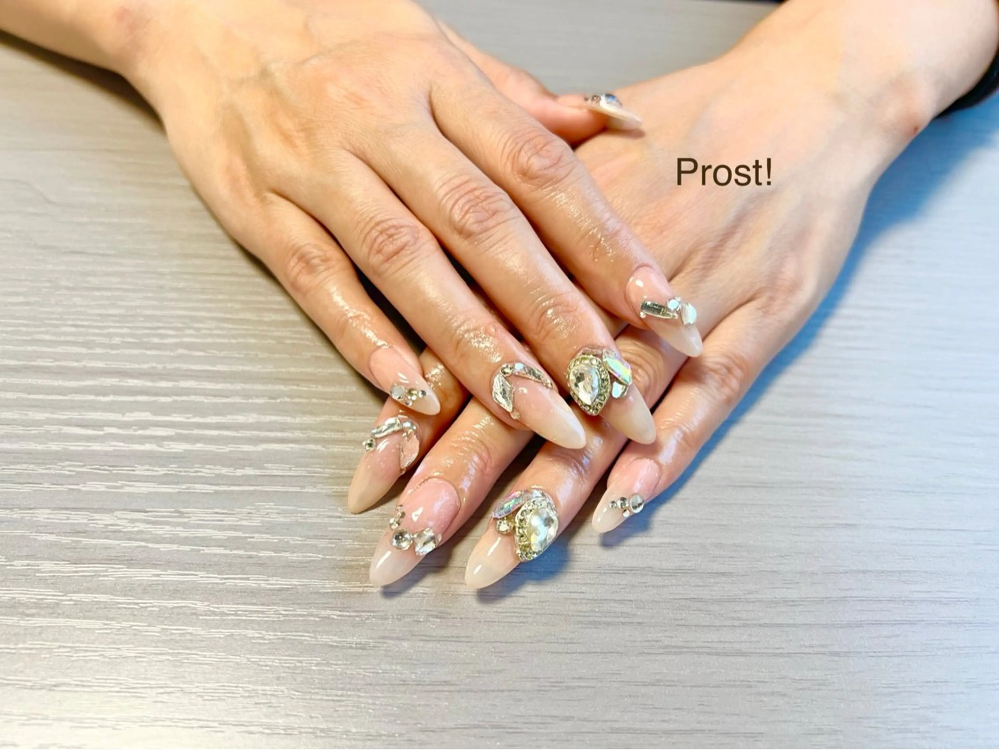 ネイル Nails Prost!のネイルデザイン