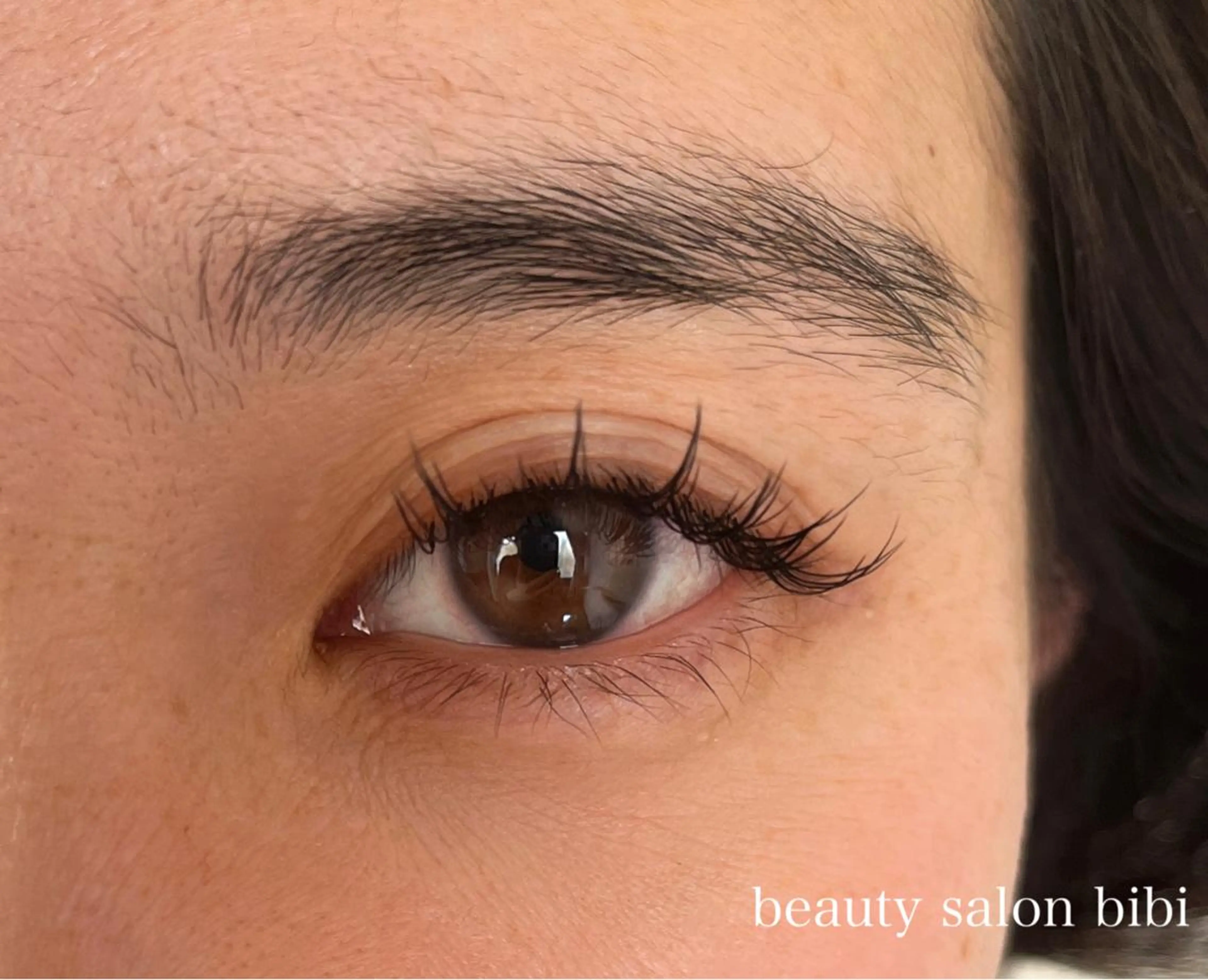 マツエク・マツパ 束感まつ毛 美容室 美美所属・髙坂 友香のエステ・リラクイメージ