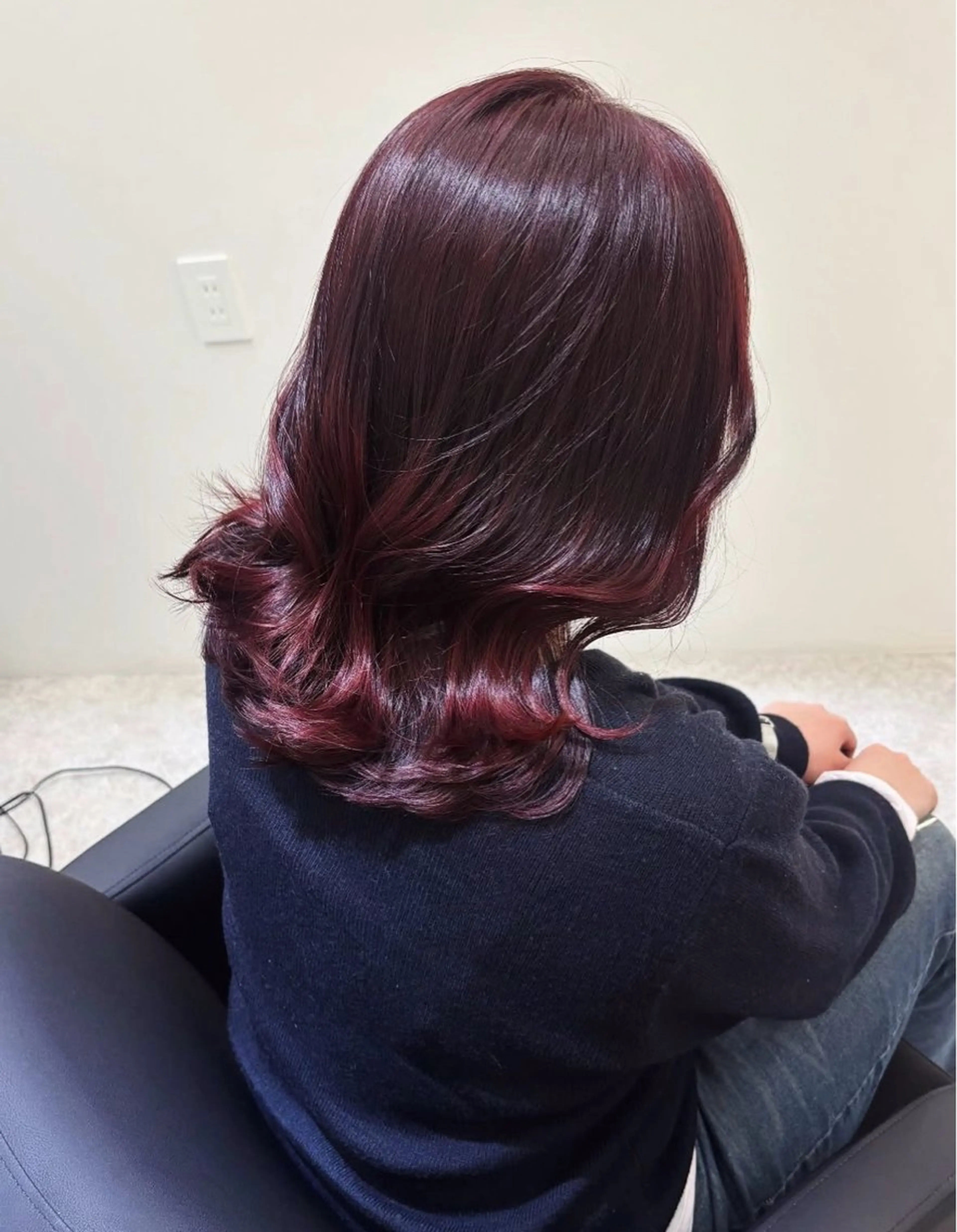 ミディアム カラー ヘアカラー 西村 理伽のヘアスタイル