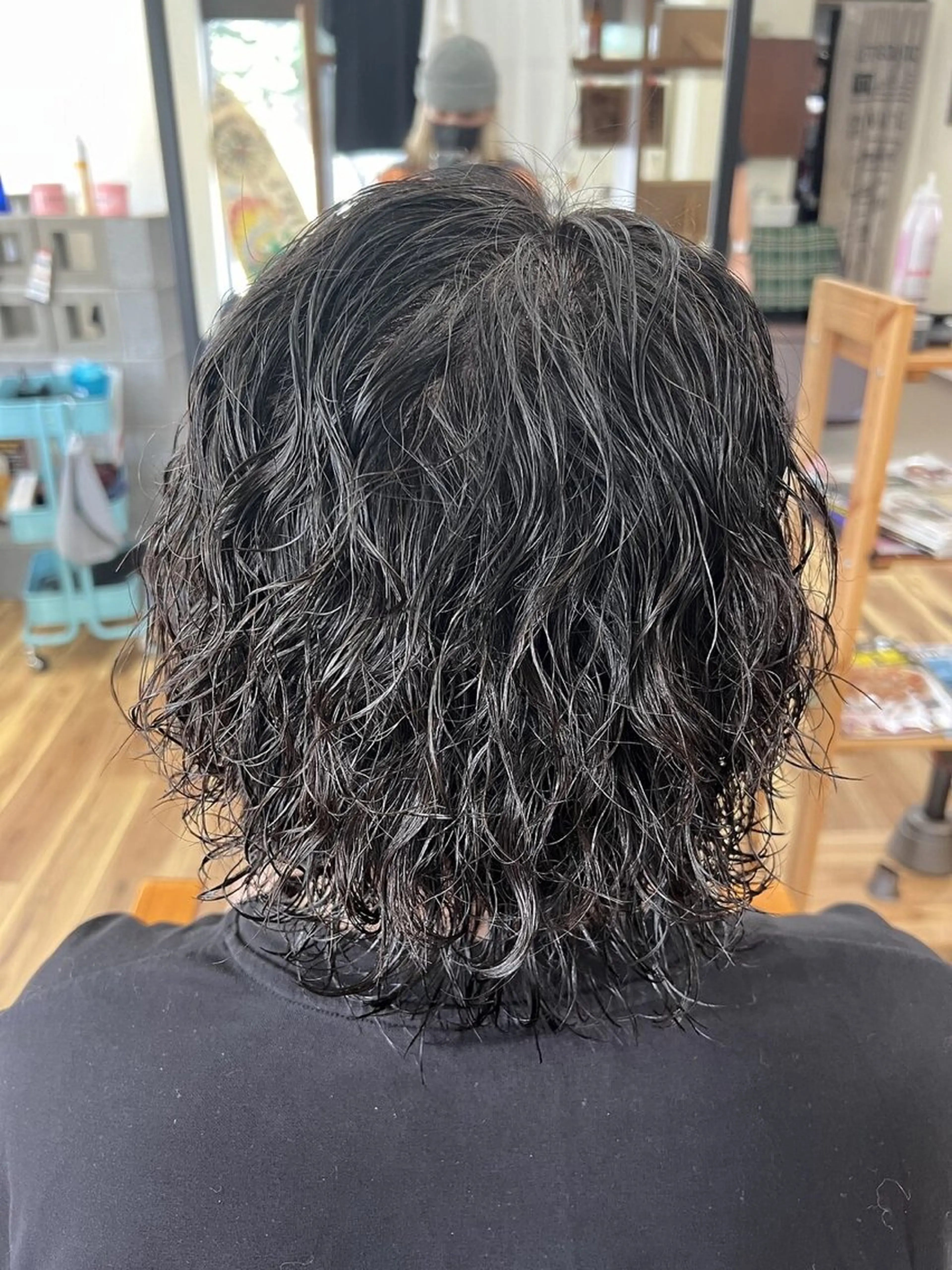 ミディアム パーマ メンズ ビジネス ✂️メンズカット✂️ ソノベレオのヘアスタイル