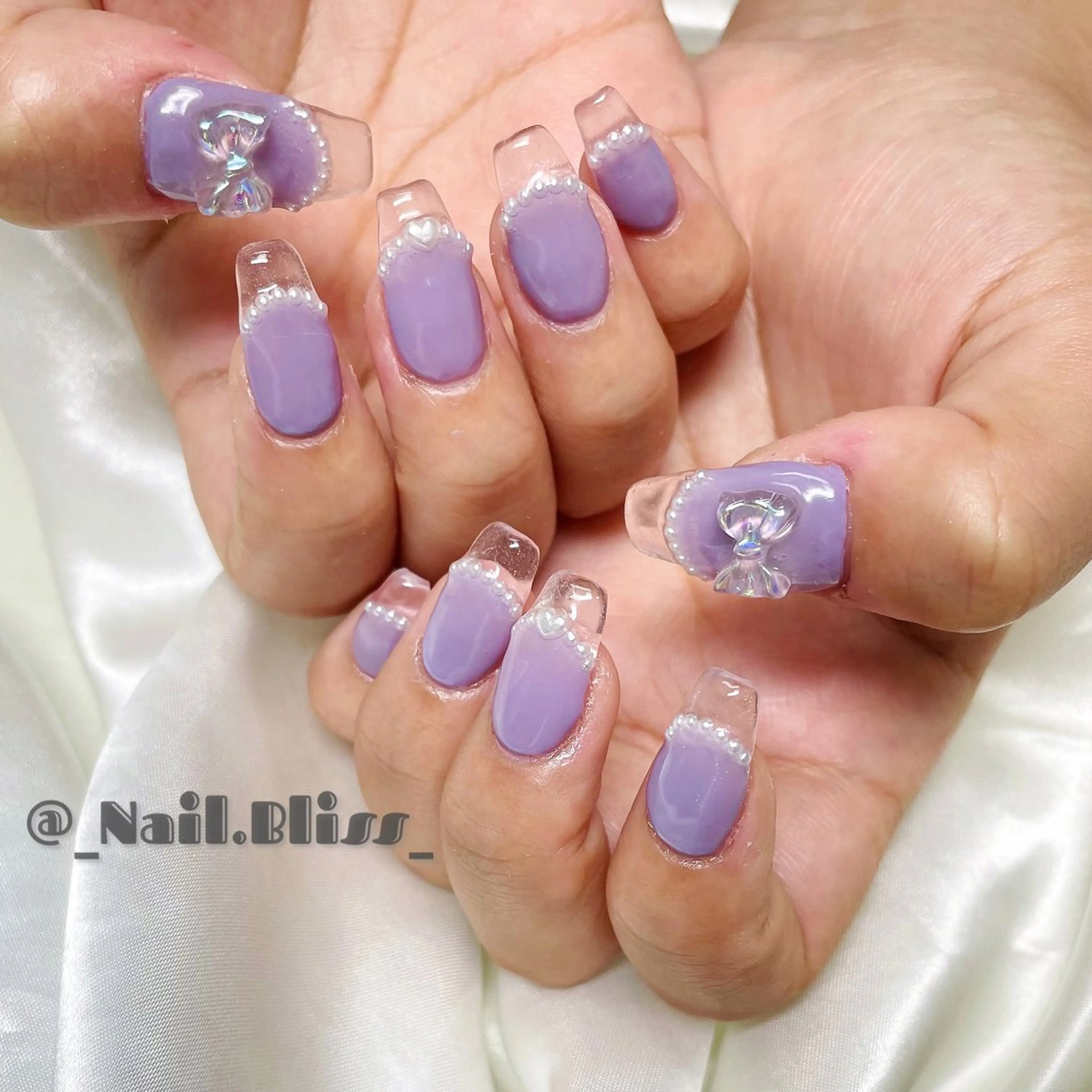 ネイル クリアネイル フレンチネイル ハンドネイル NAIL BLISSのネイルデザイン