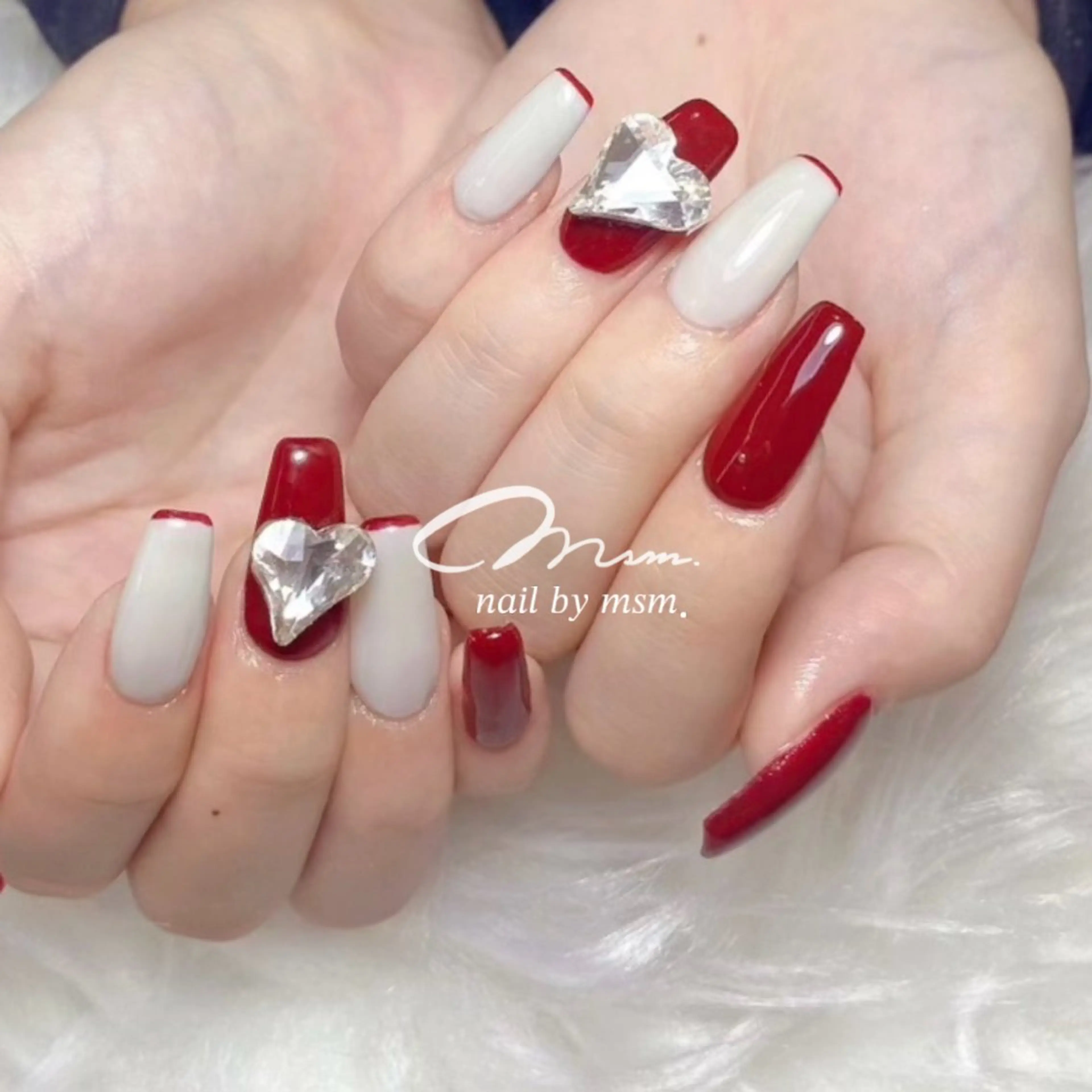 【ハンド💅🏻】2本アートor 90分デザイン💛持ち込みデザインOK！オフ無(他店オフ＋1000円)自店オフ無料✨の写真